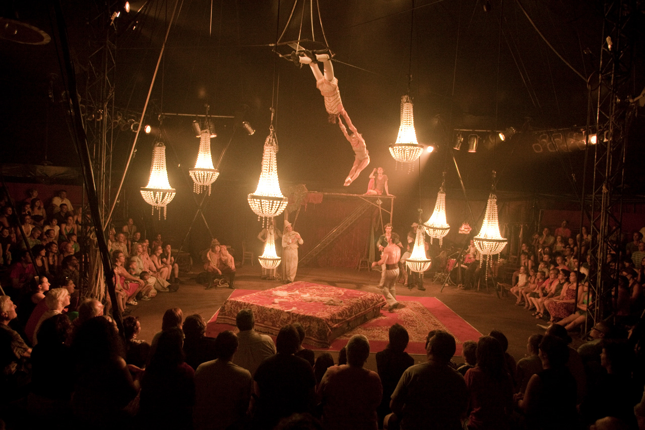 Montréal, Complètement Cirque