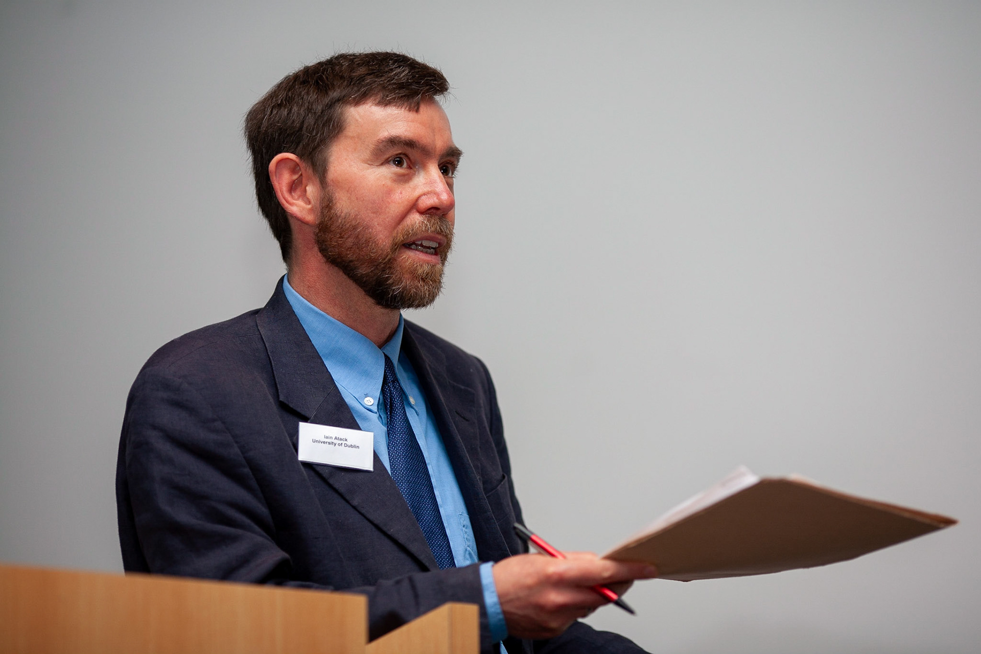 Iain Atack (University of Dublin), Tilburg, December 2006.