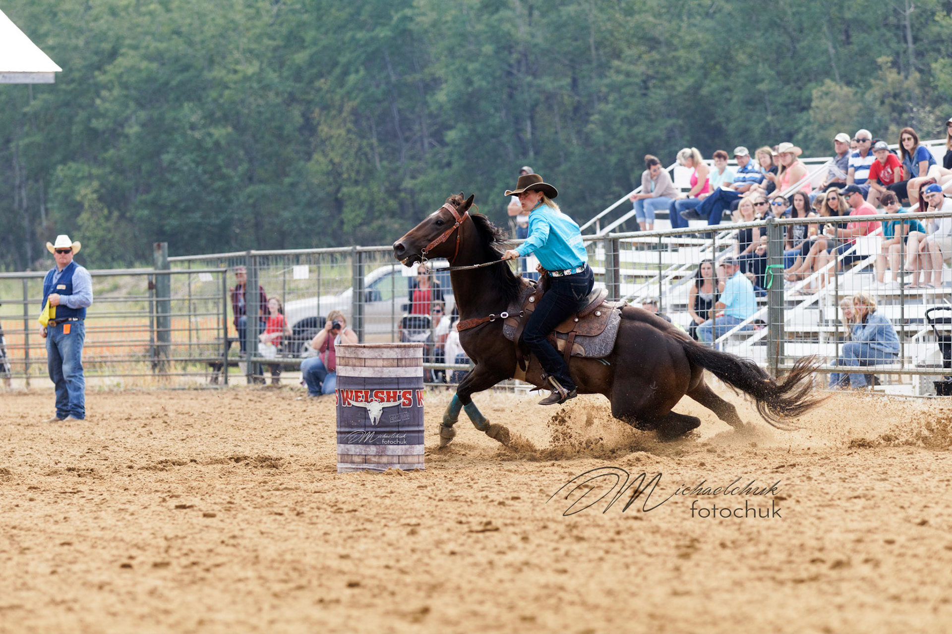 A number of early edits from the awesome 2017 Boyle Rodeo.