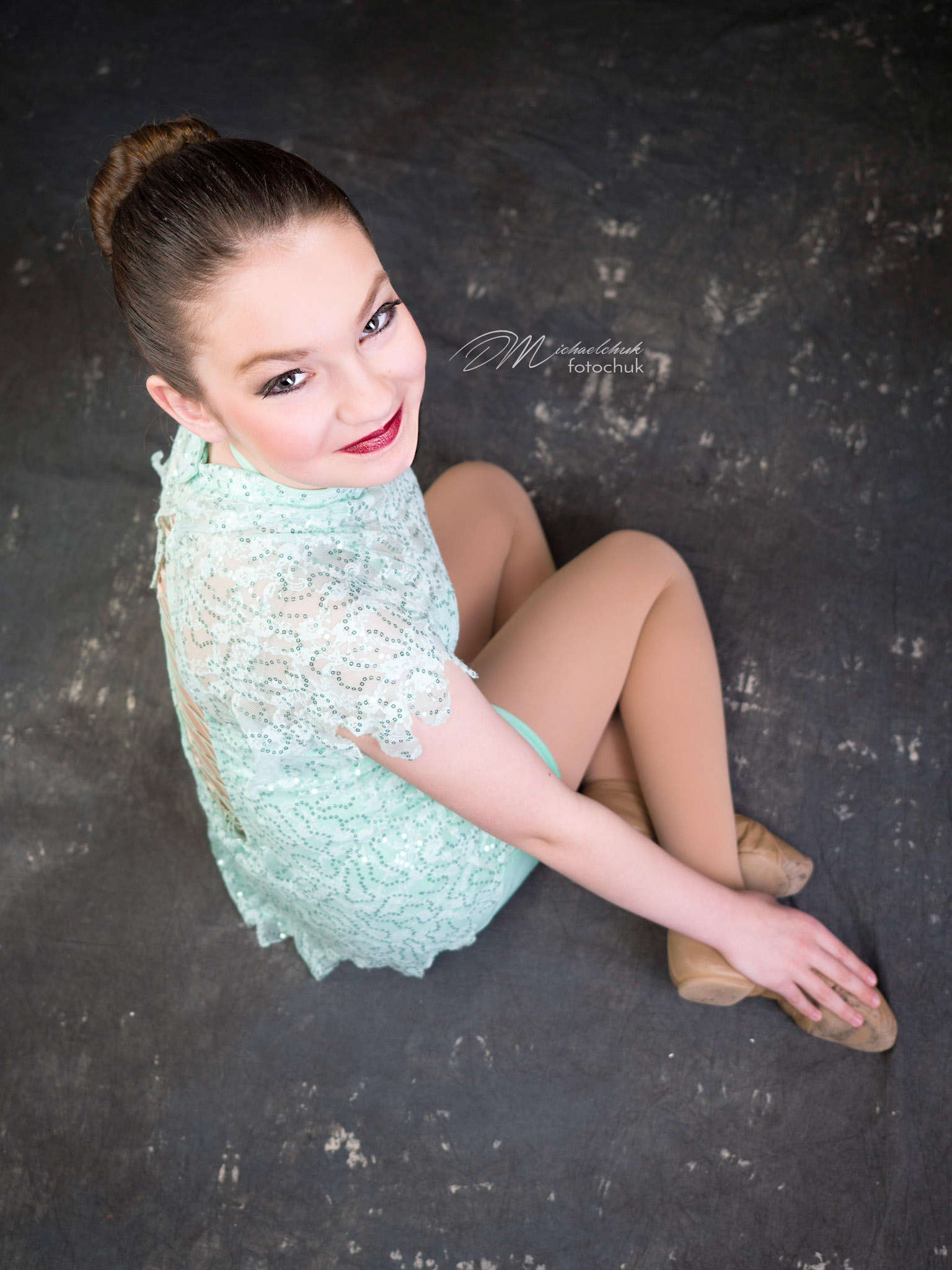 Dancer Ready for Competition