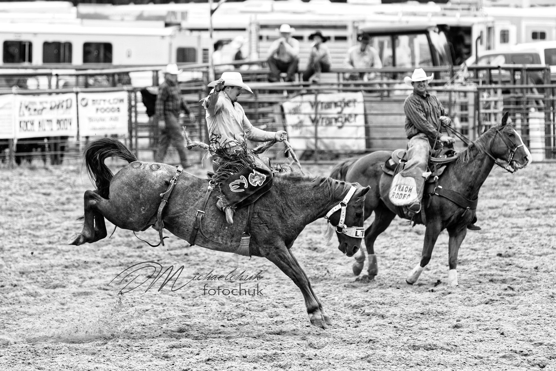 A number of early edits from the awesome 2017 Boyle Rodeo.