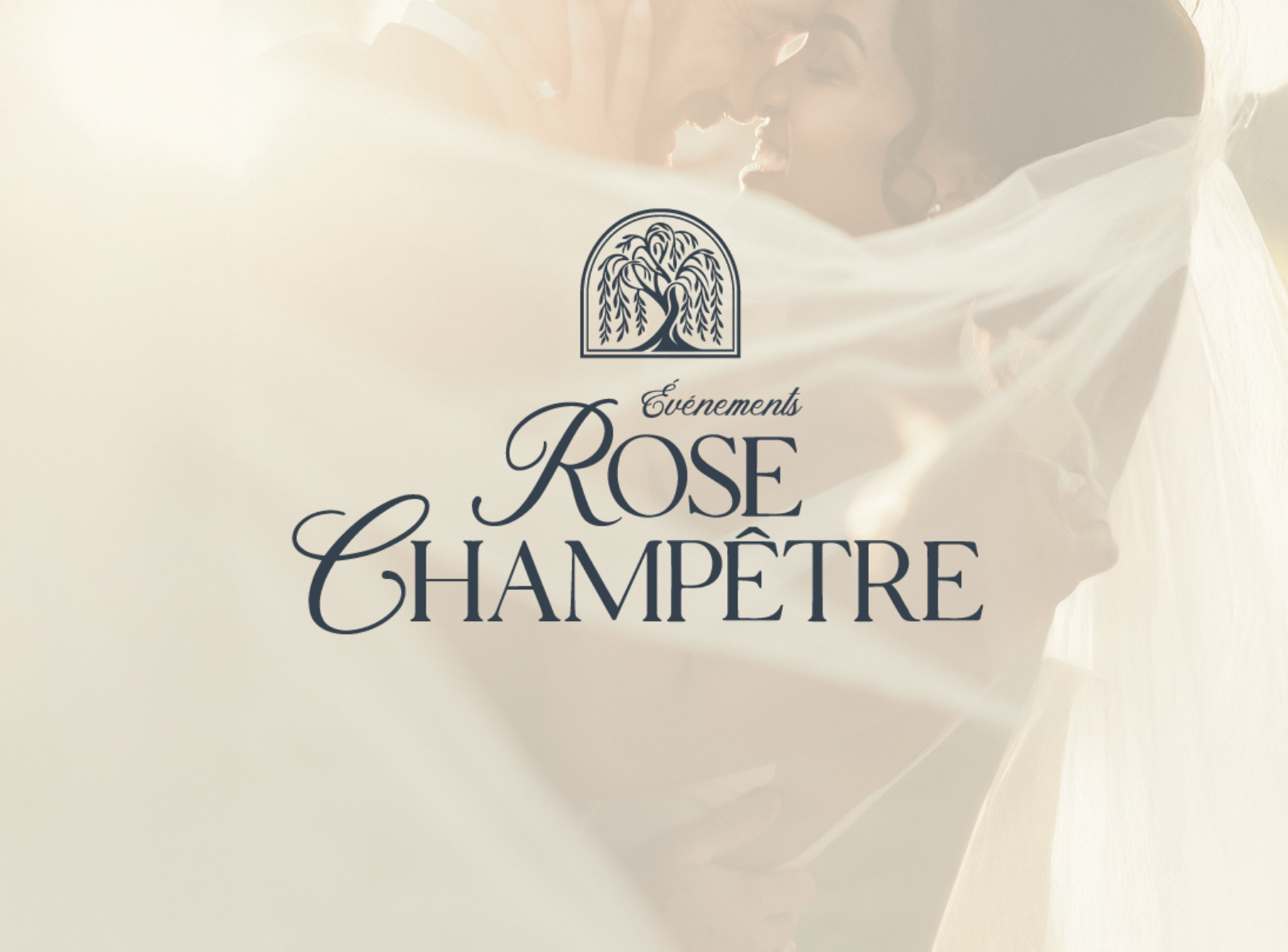 Création d’une image de marque pour Événements Rose Champêtre.