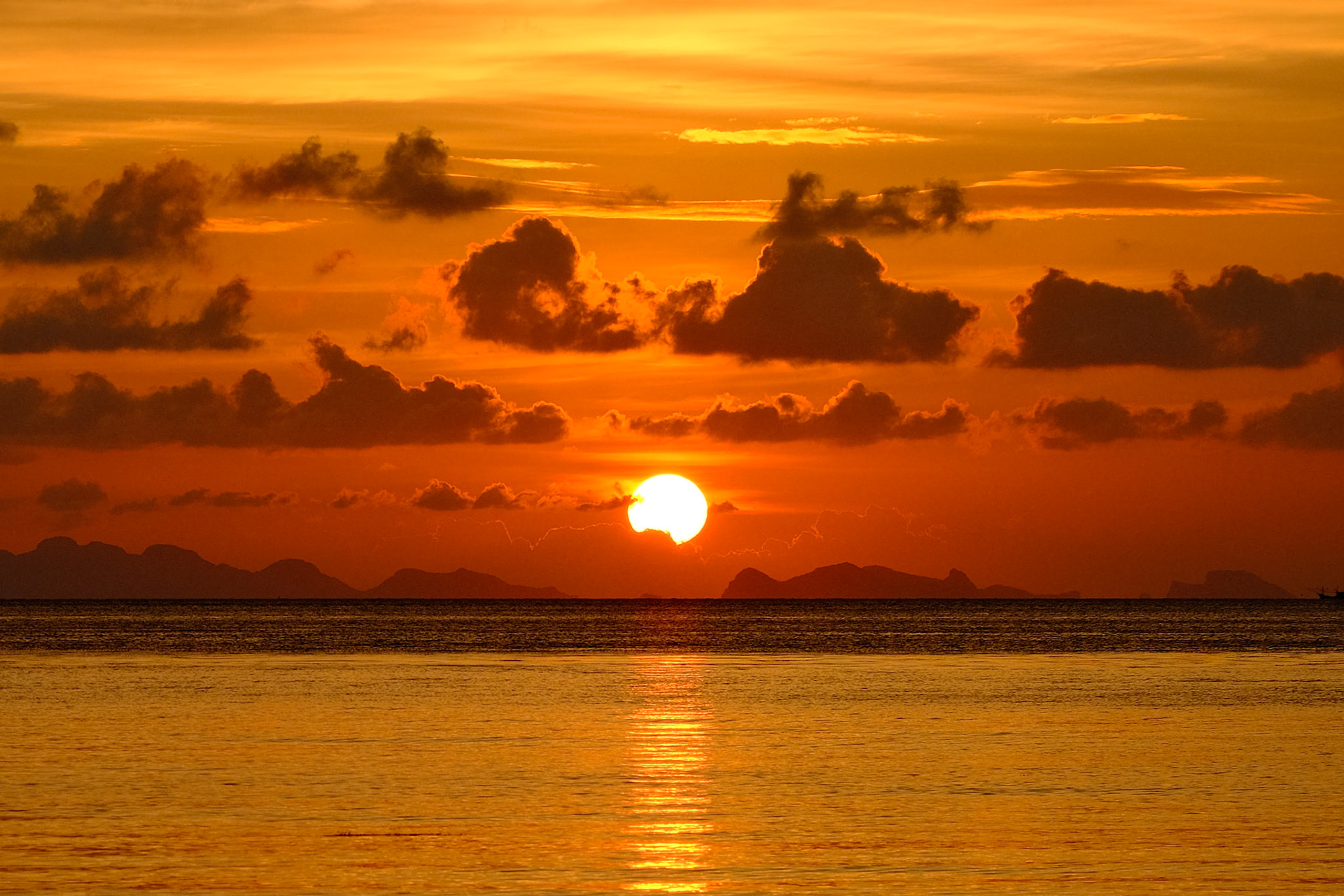 A general view of sunset – Ko Pha-ngan, Thailand