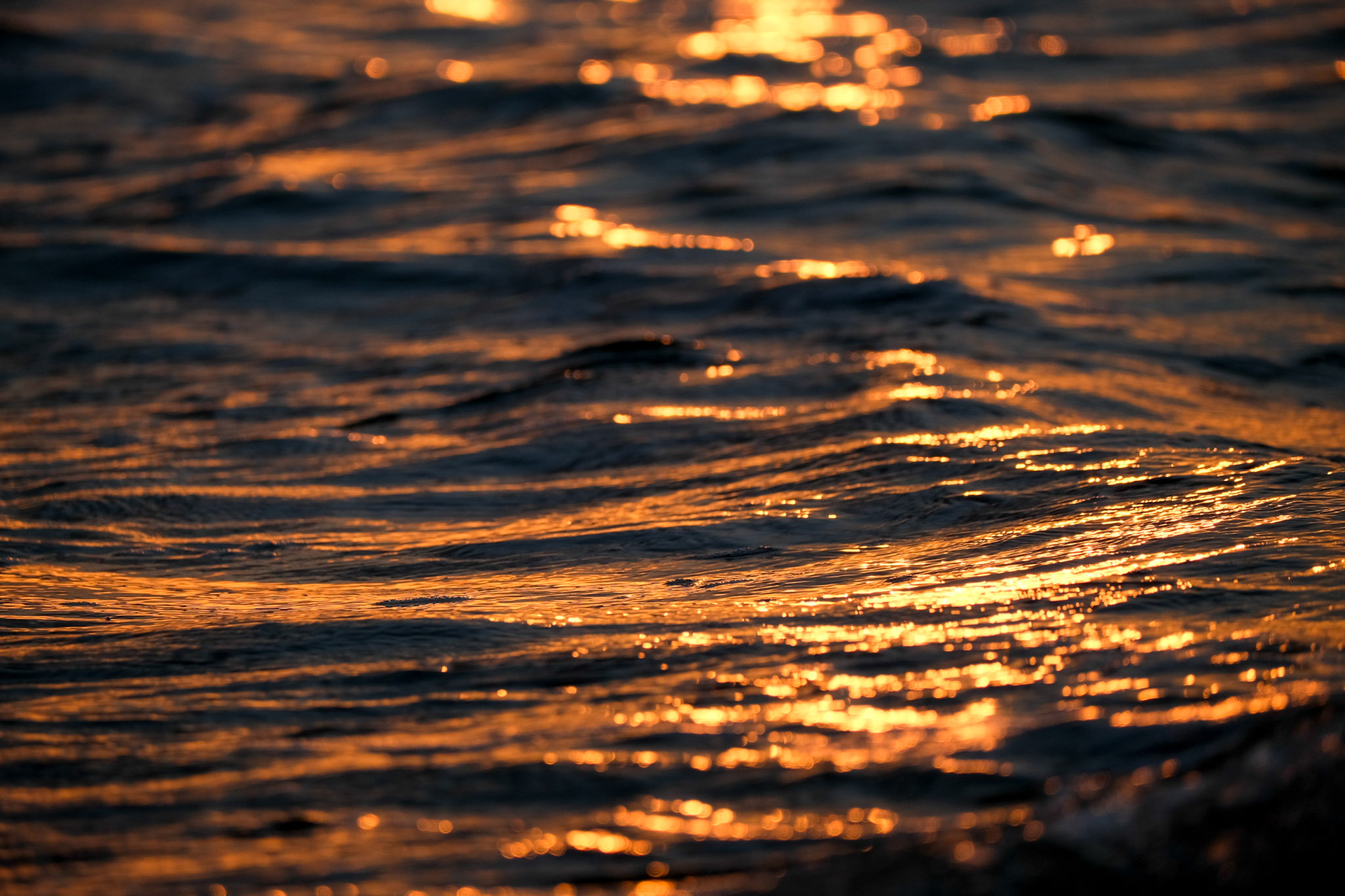 A general view of waves at sunset – Koh Samui, Thailand
