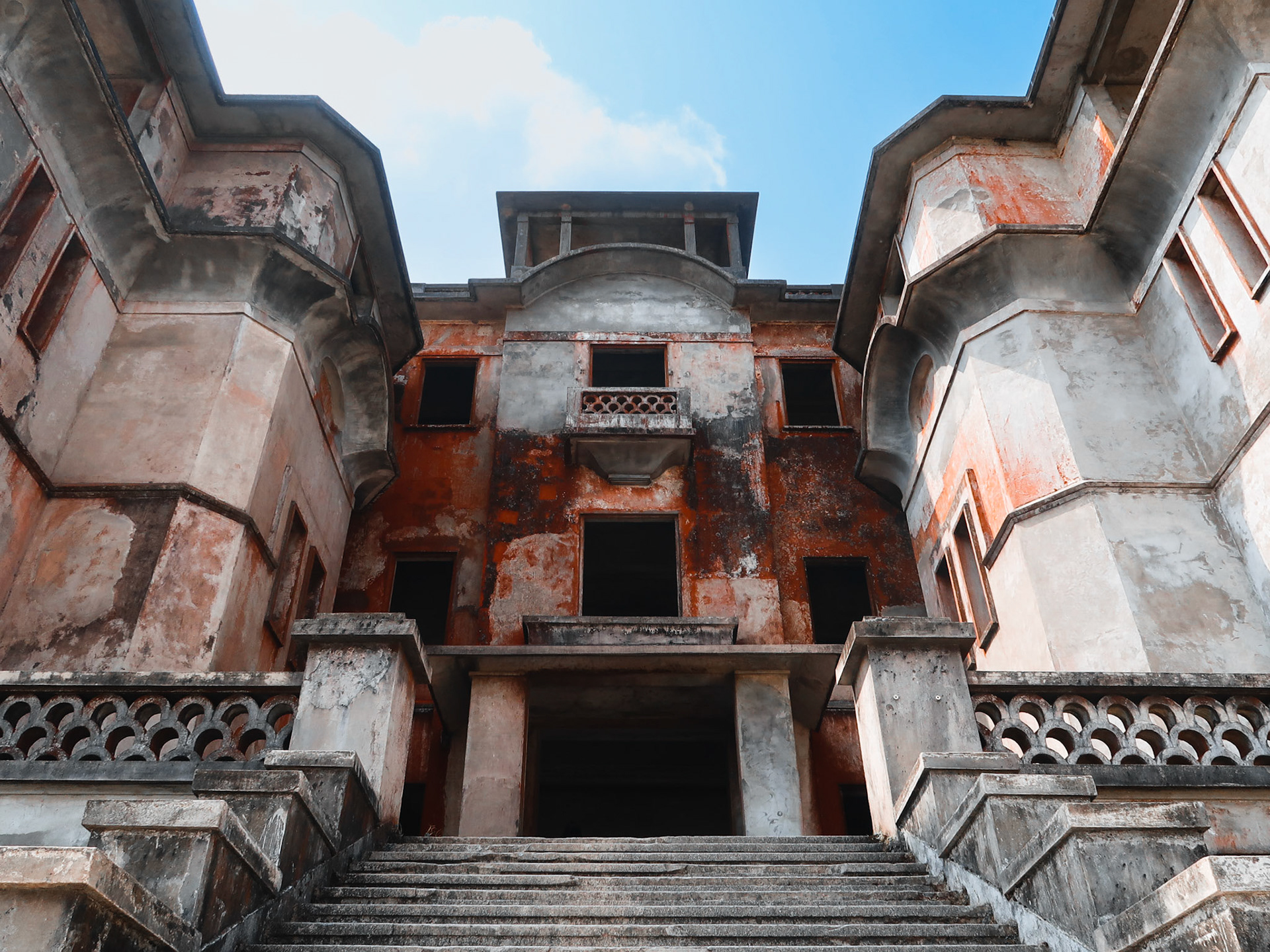 The abandoned casino in Bokor Hill Station – Bokor National Park, Kampot, Cambodia