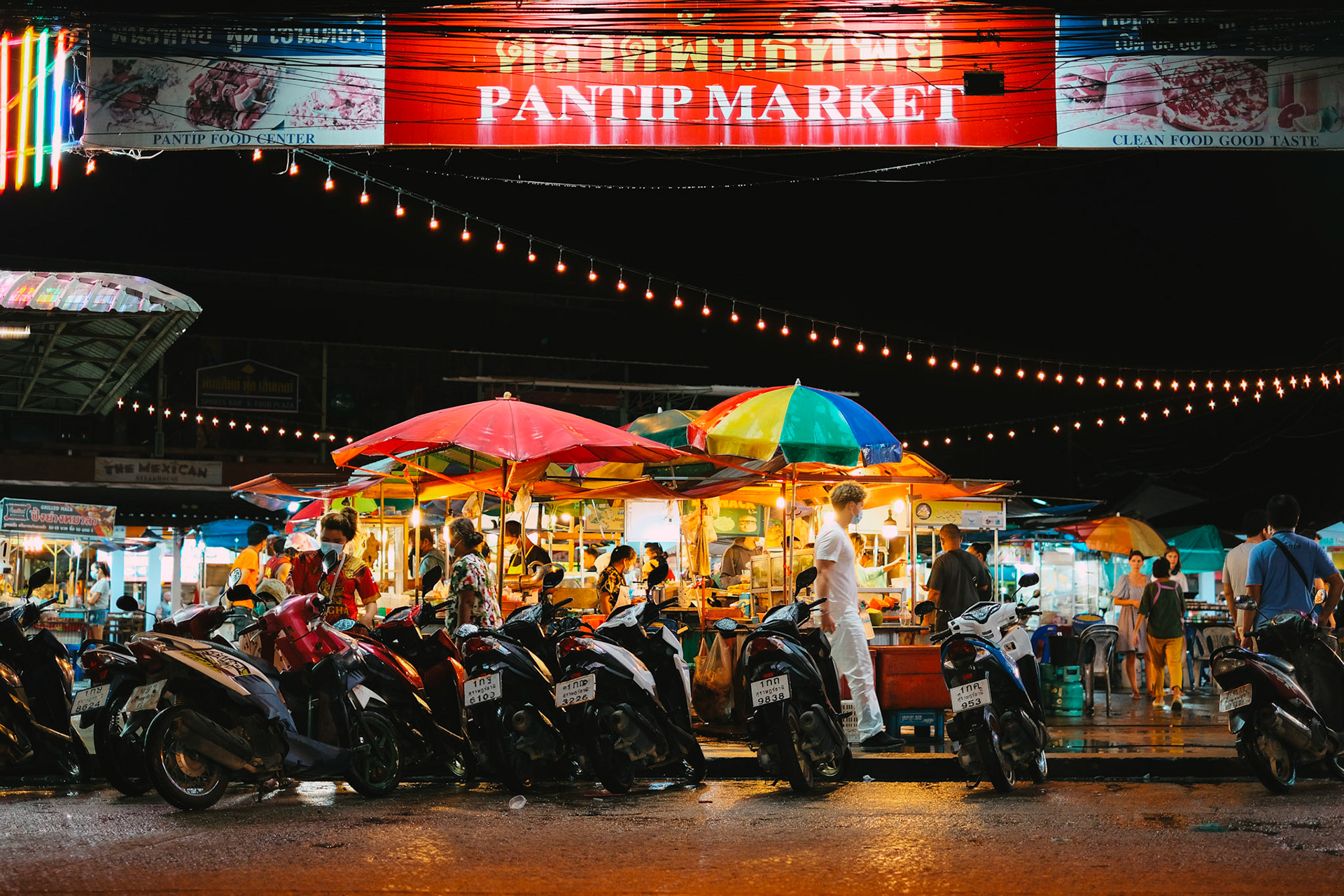 Motorbikes in front of Pantip Market – Ko Pha-ngan, Thailand
