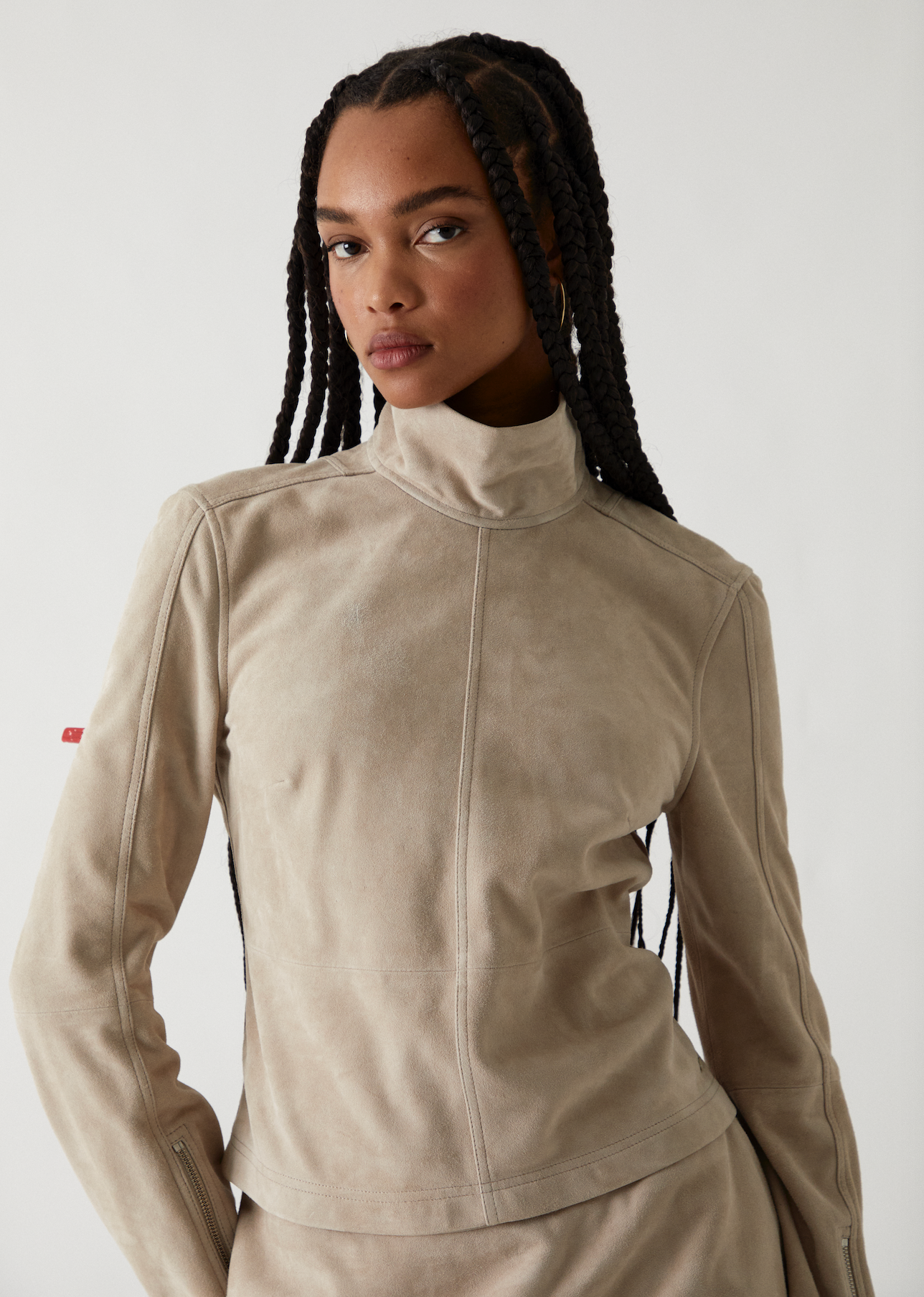 Kith - remove red tag, remove wrinkles, clean up skin & hair