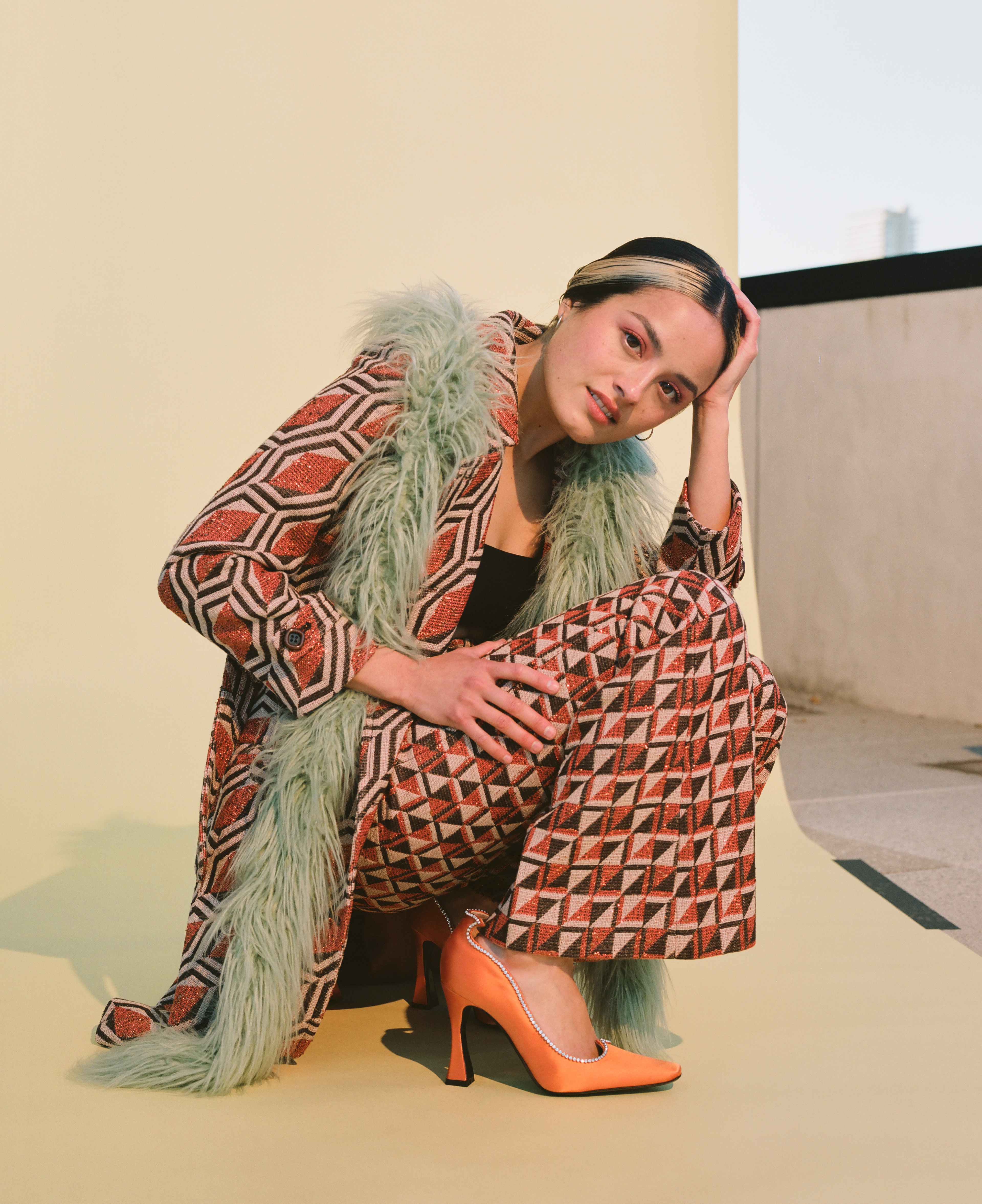 Who What Wear x Chase Sui Wonders - fit heel to foot, background clean up