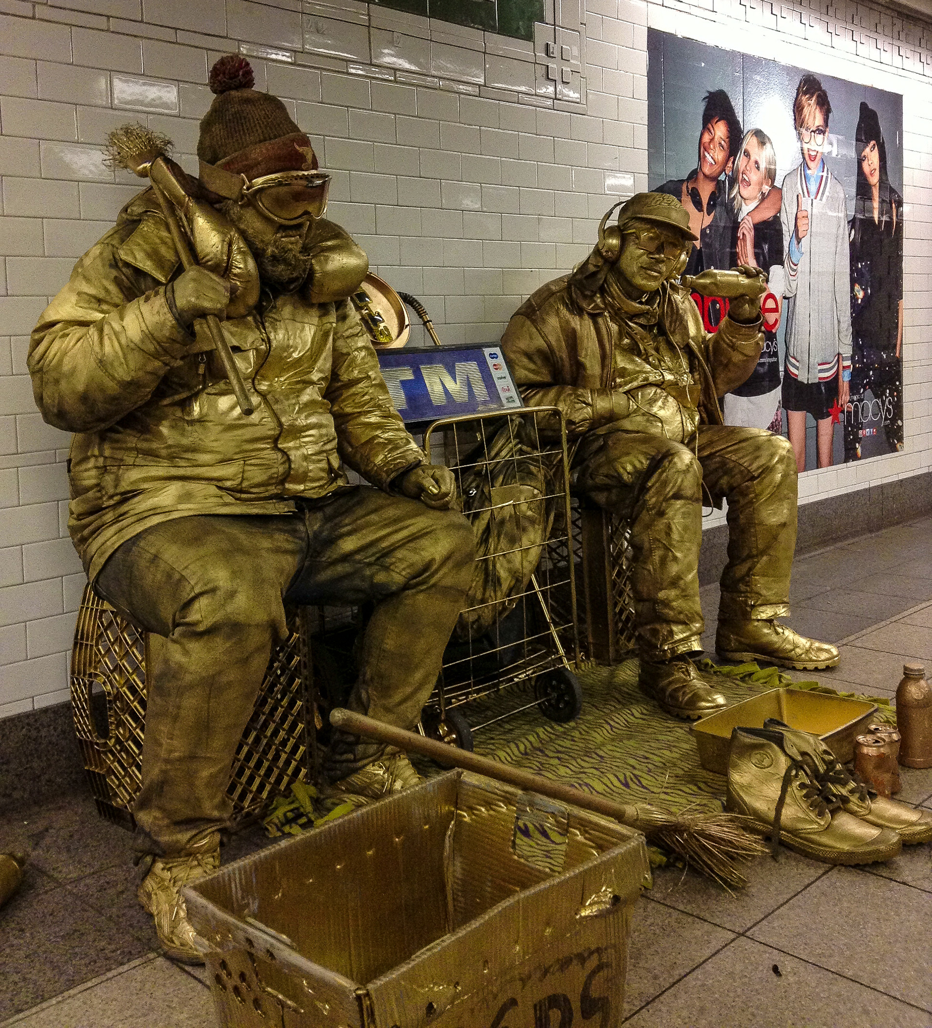 Subway Dudes