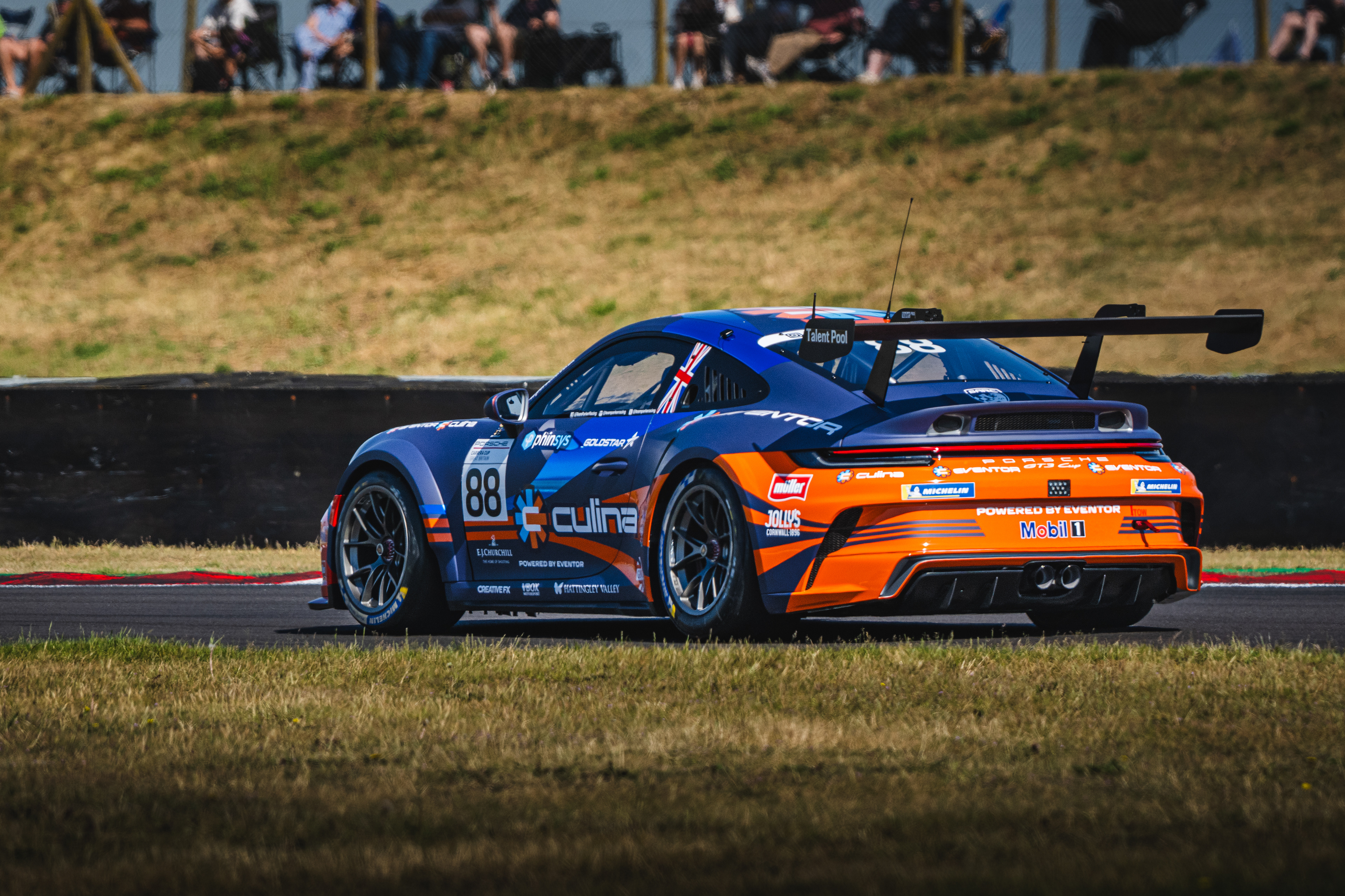 #88 Oliver Meadows - Team Parker Racing - Snetterton 300 - Porsche Carwow Carrera Cup GB