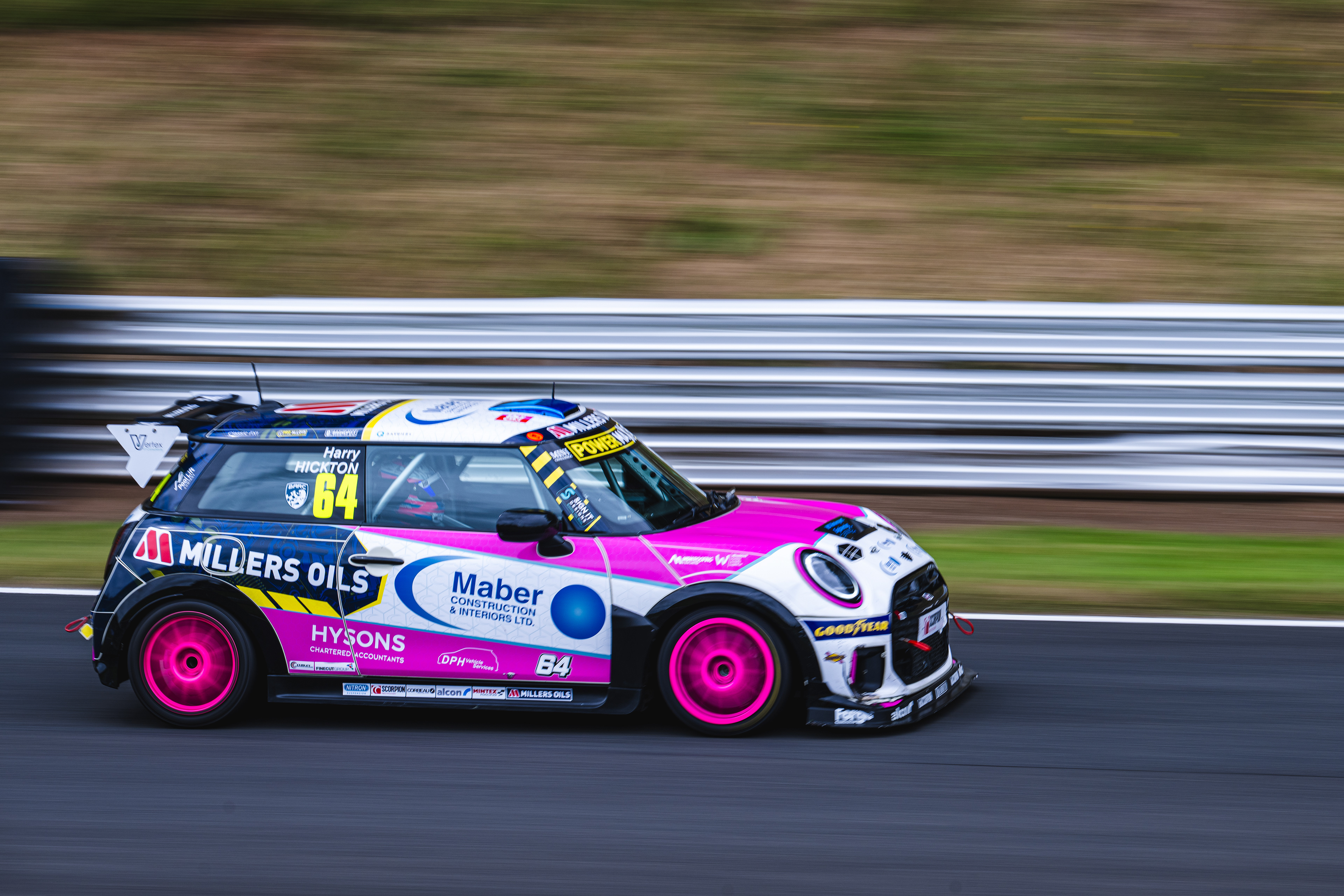 #64 Harry Hickton - Mannpower Motorsport - Power Maxxed Mini Challenge