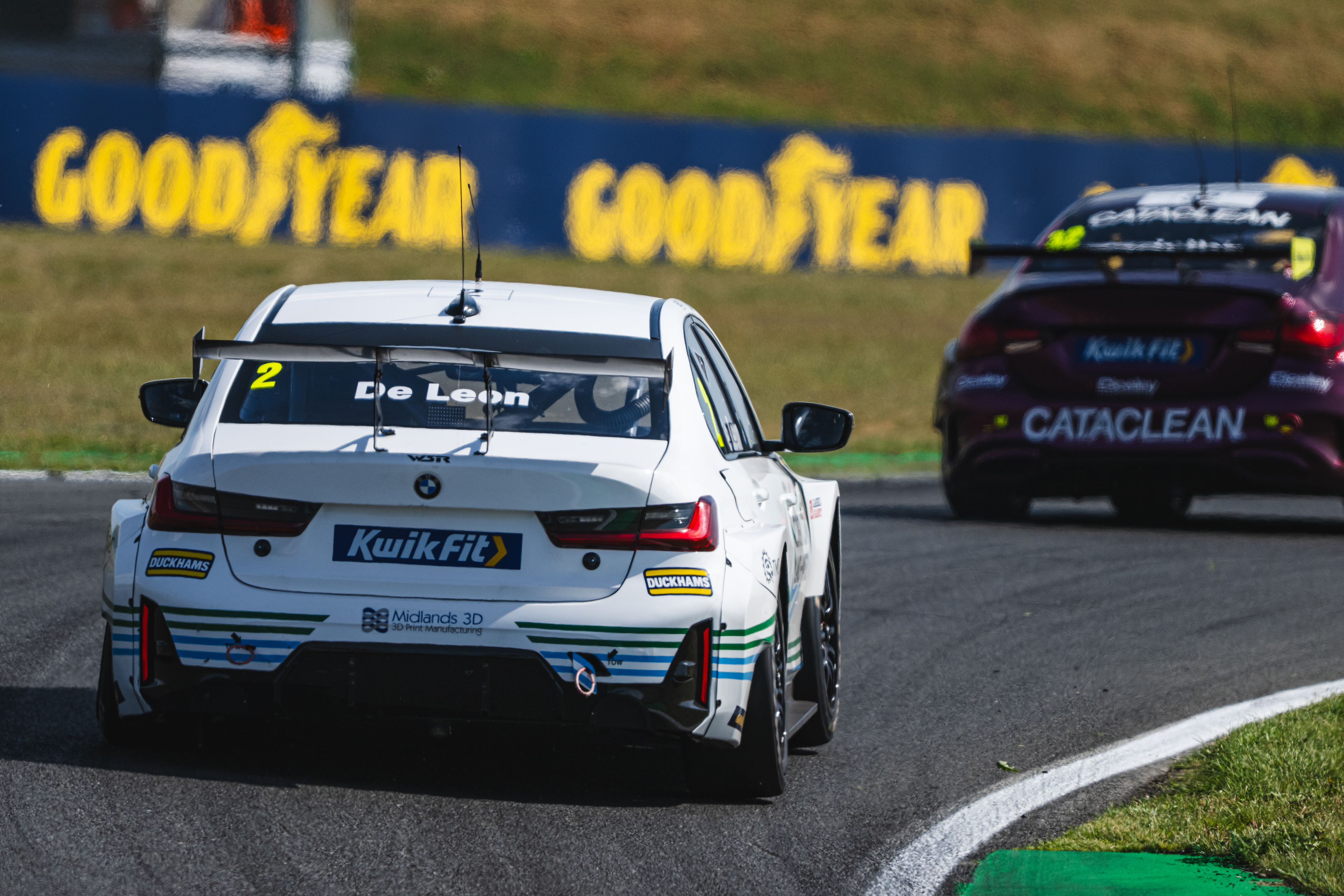 #2 Daryl De Leon - WSR - BMW 330i M Sport