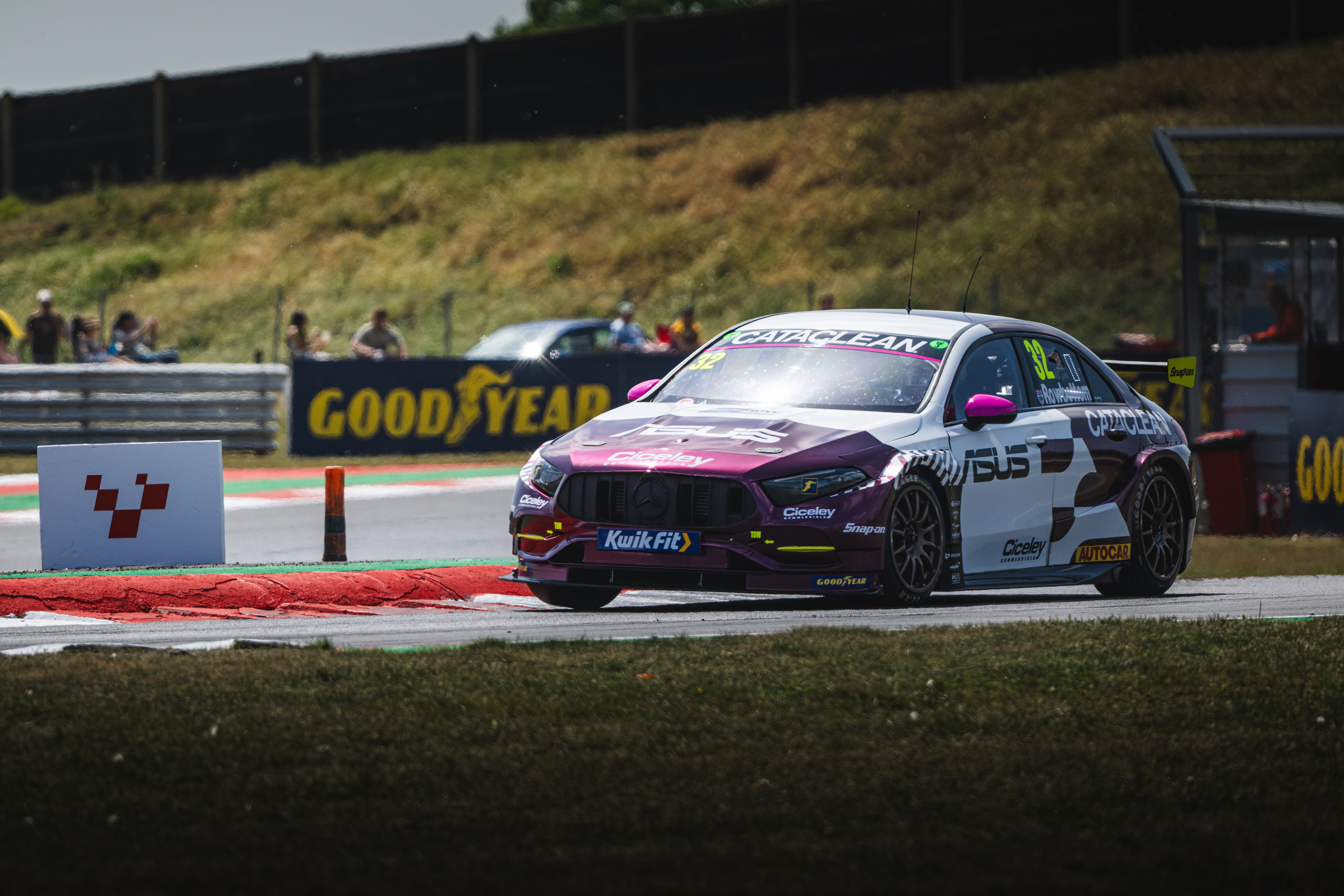 #32 Daniel Rowbottom - Cataclean Plato Racing - Mercedes A35 Saloon