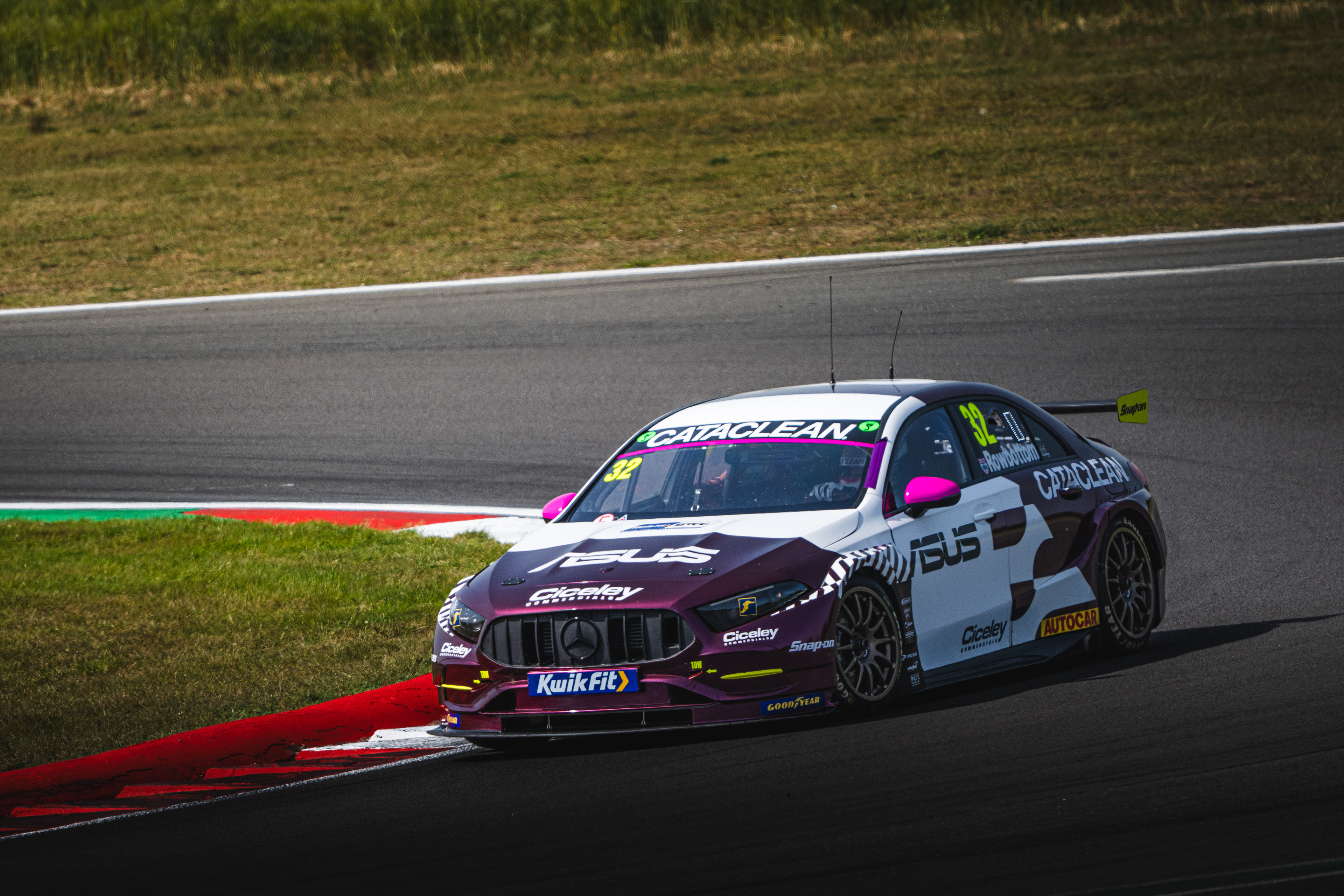 #32 Daniel Rowbottom - Cataclean Plato Racing - Mercedes A35 Saloon