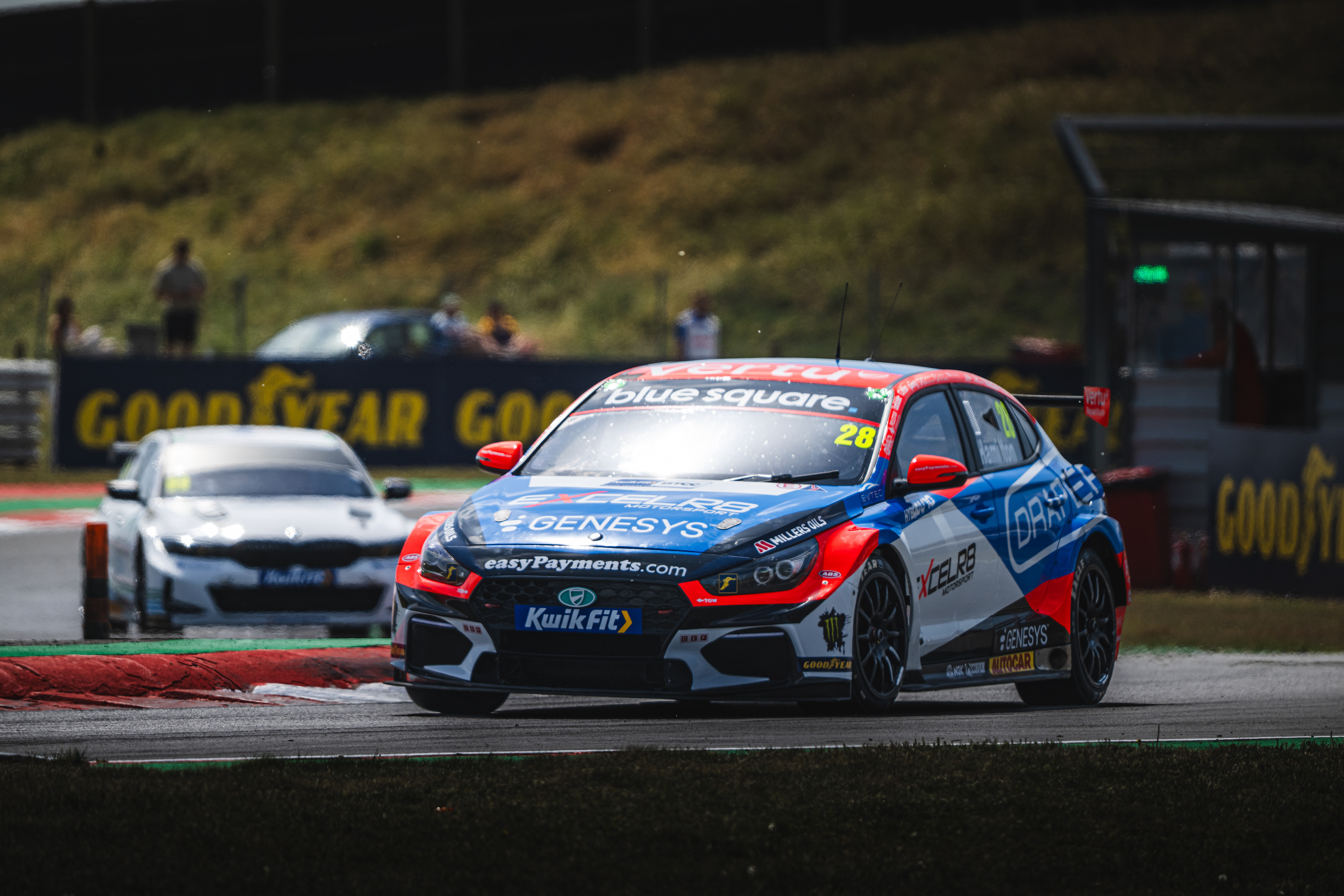 #28 Nicolas Hamilton - Team Vertu - Hyundai i30n