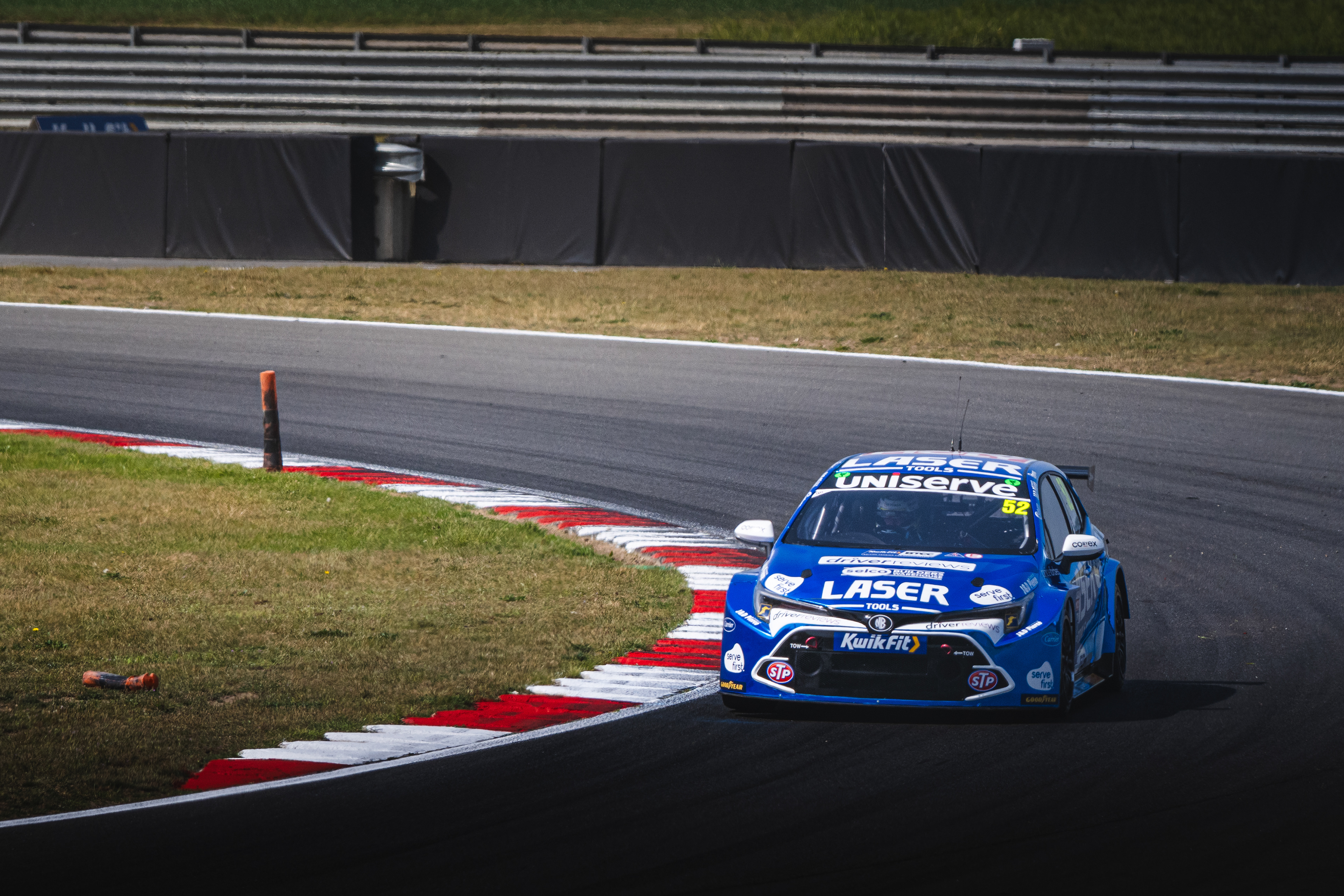 #52 Gordon Sheddon - Laser Tools Racing with MB Motorsport