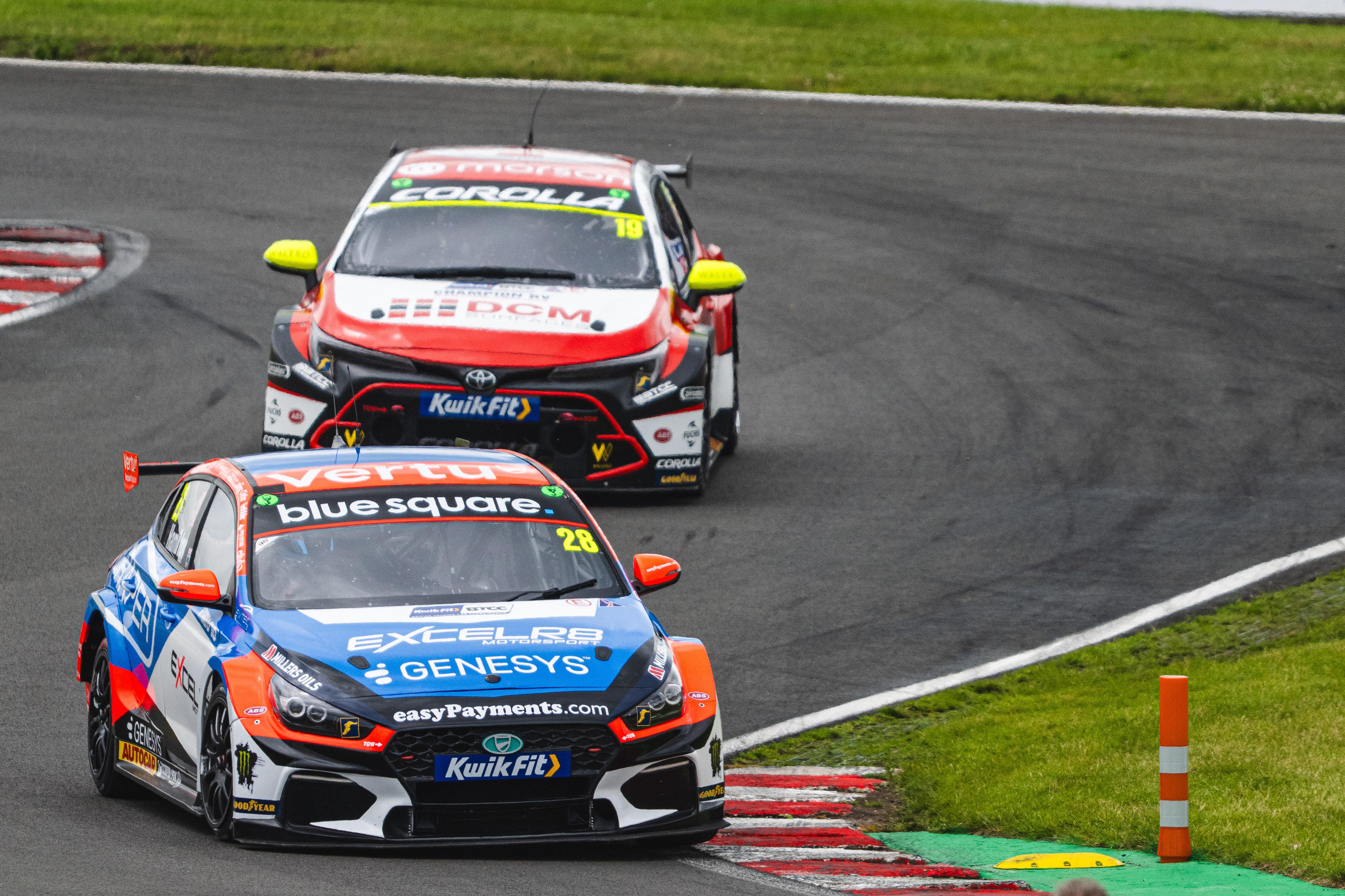 #28 Nicolas Hamilton - Team Vertu - Hyundai i30n
