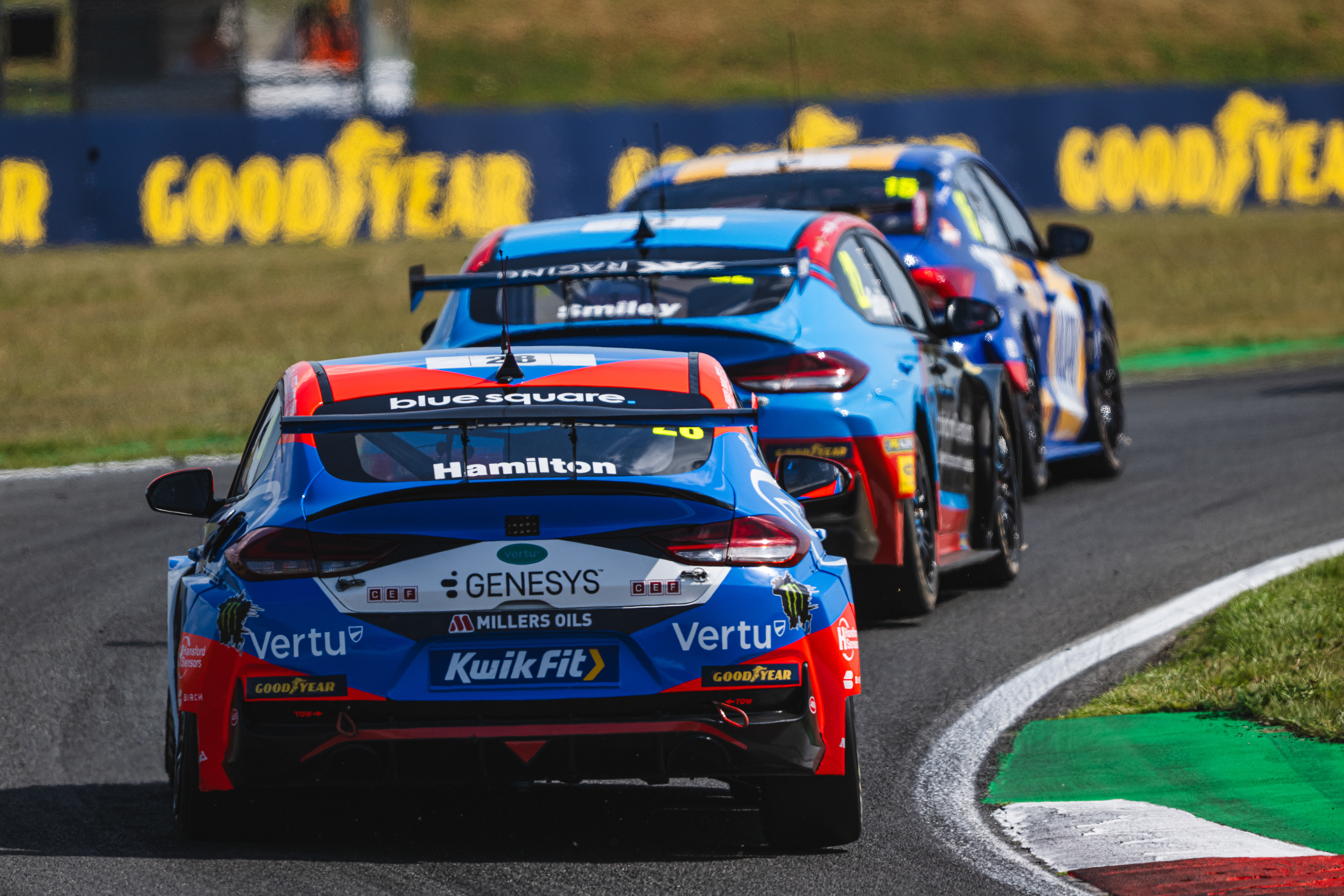 #28 Nicolas Hamilton - Team Vertu - Hyundai i30n