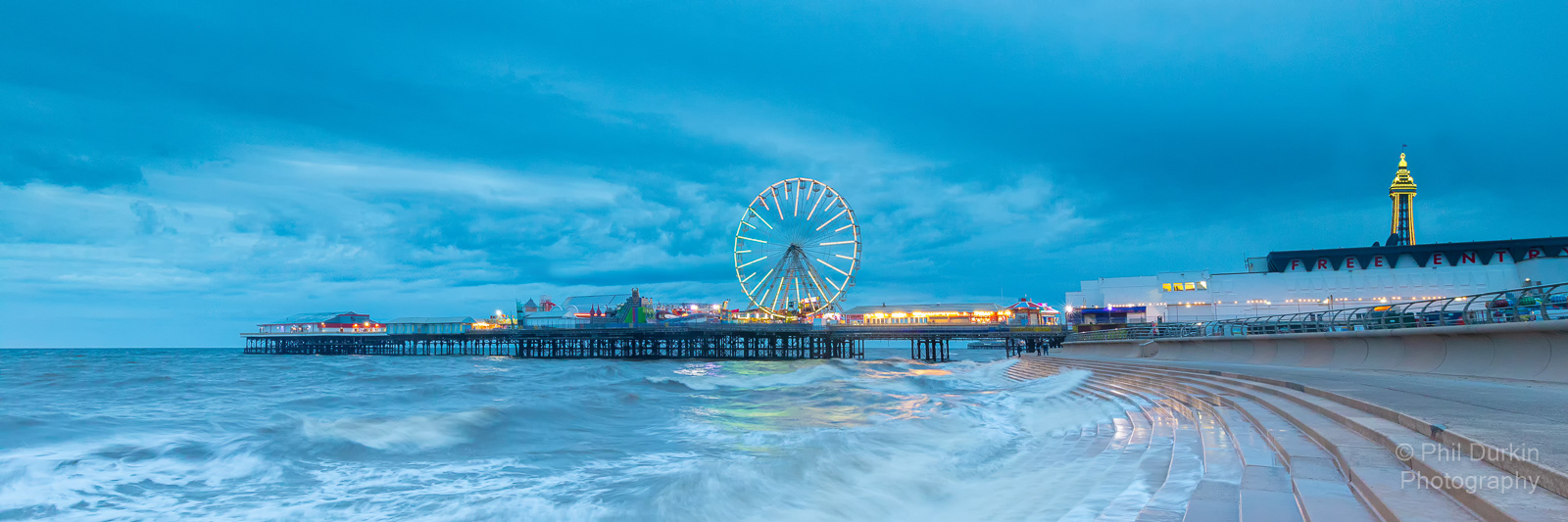 Blackpool Central Pier And Tower