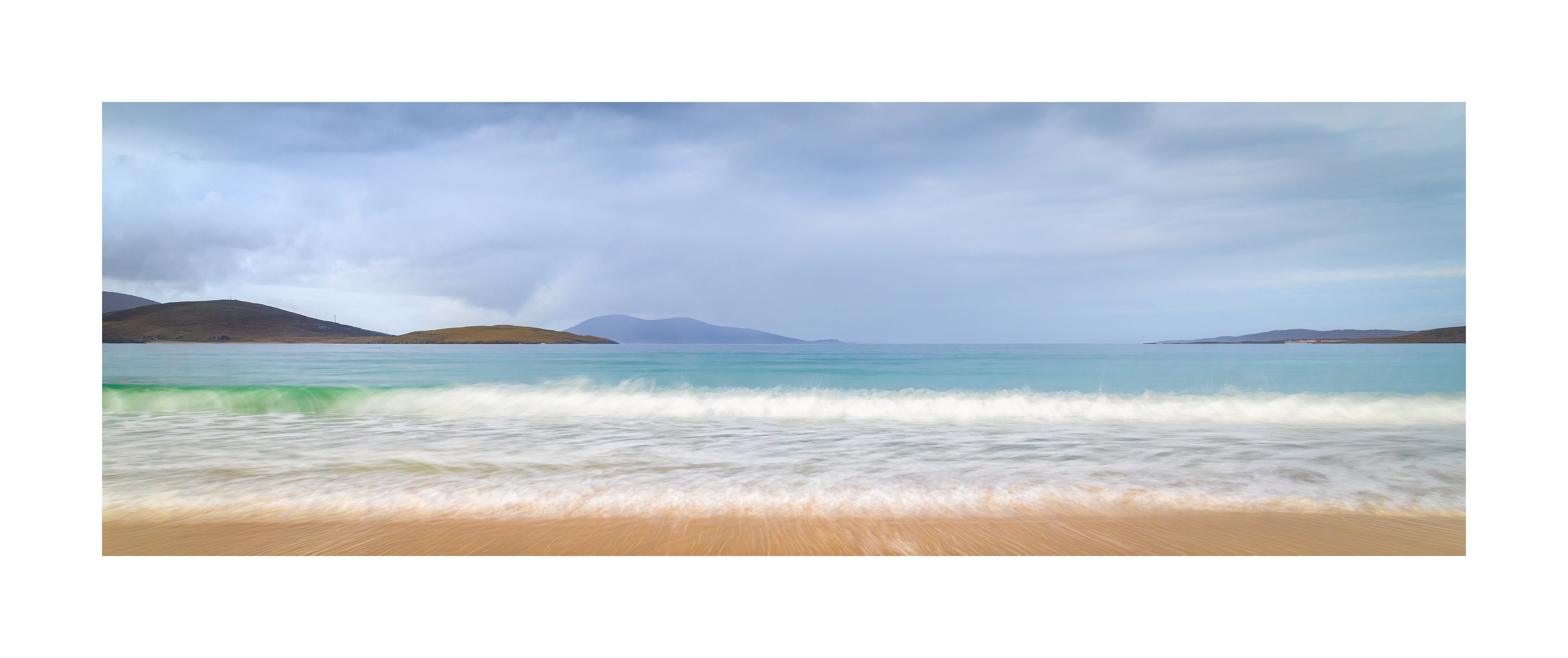 Luskentyre Incoming Wave
