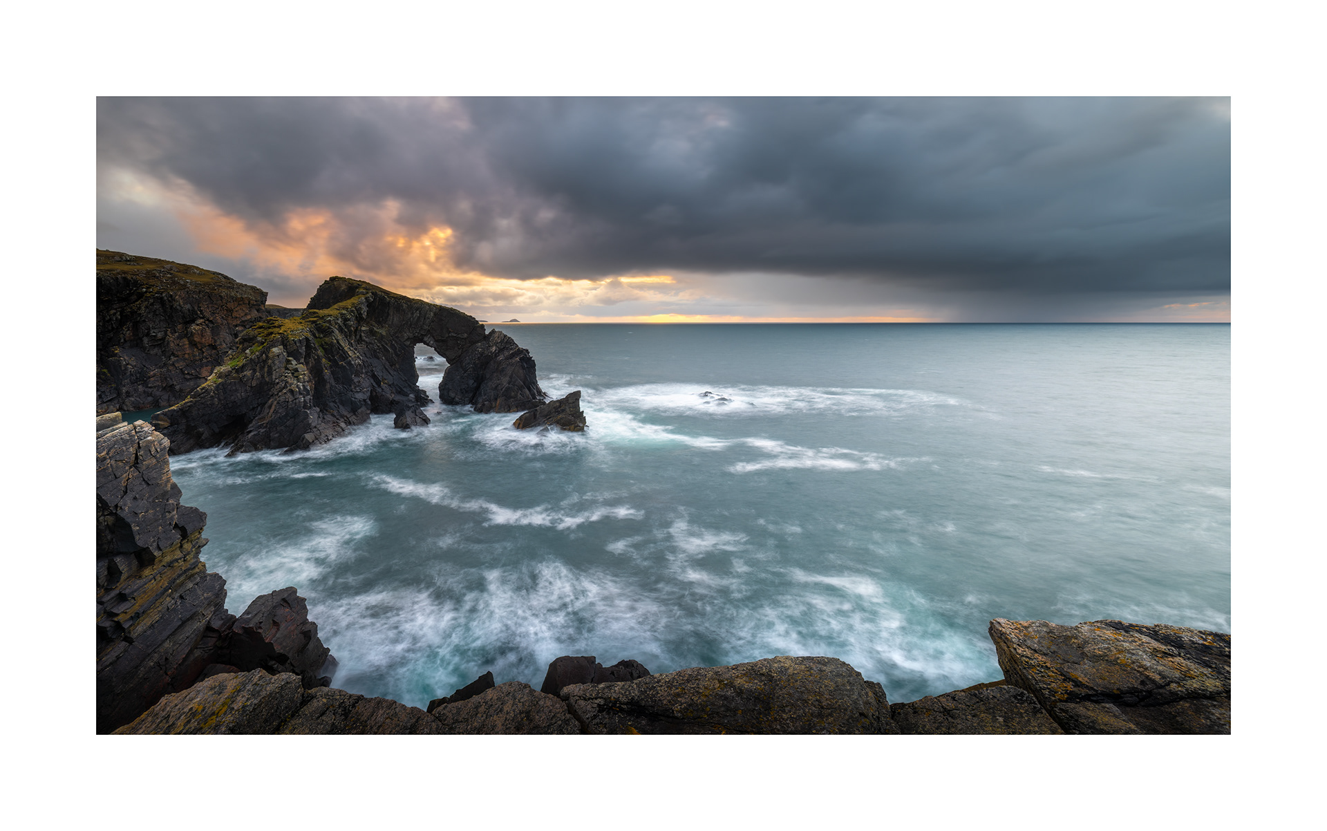 Stac a’ Phris Arch Sunset V2