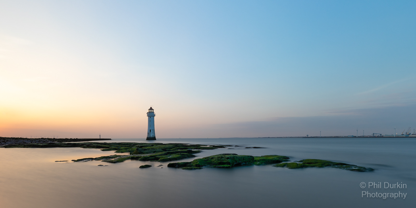 Clear Skies - New Brighton AKA Perch Rock lighthouse