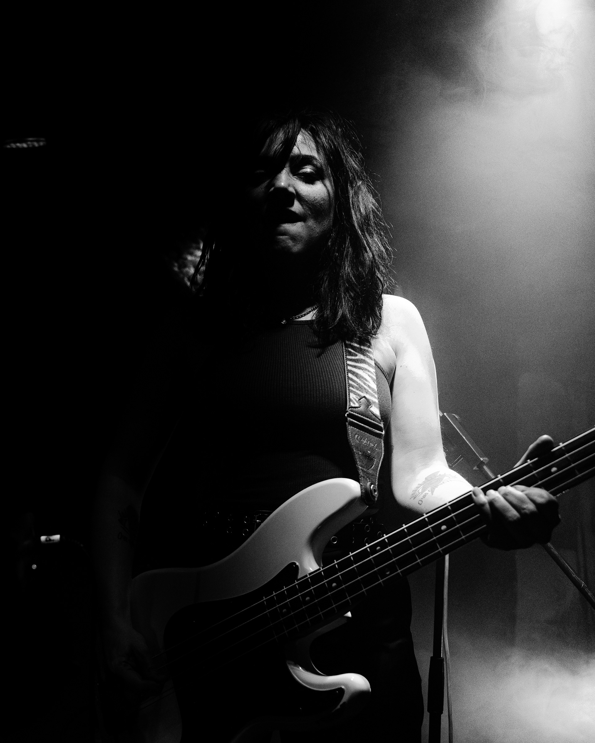 VENIN CARMIN @ LE 3 PIECES / MARS 24