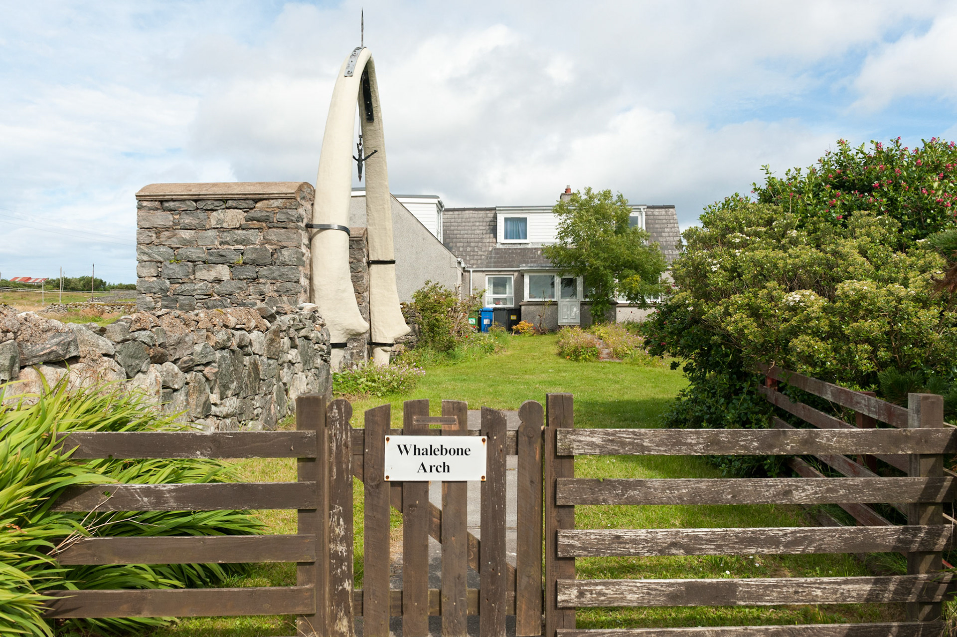 Isle of Lewis, Whalebone Arch