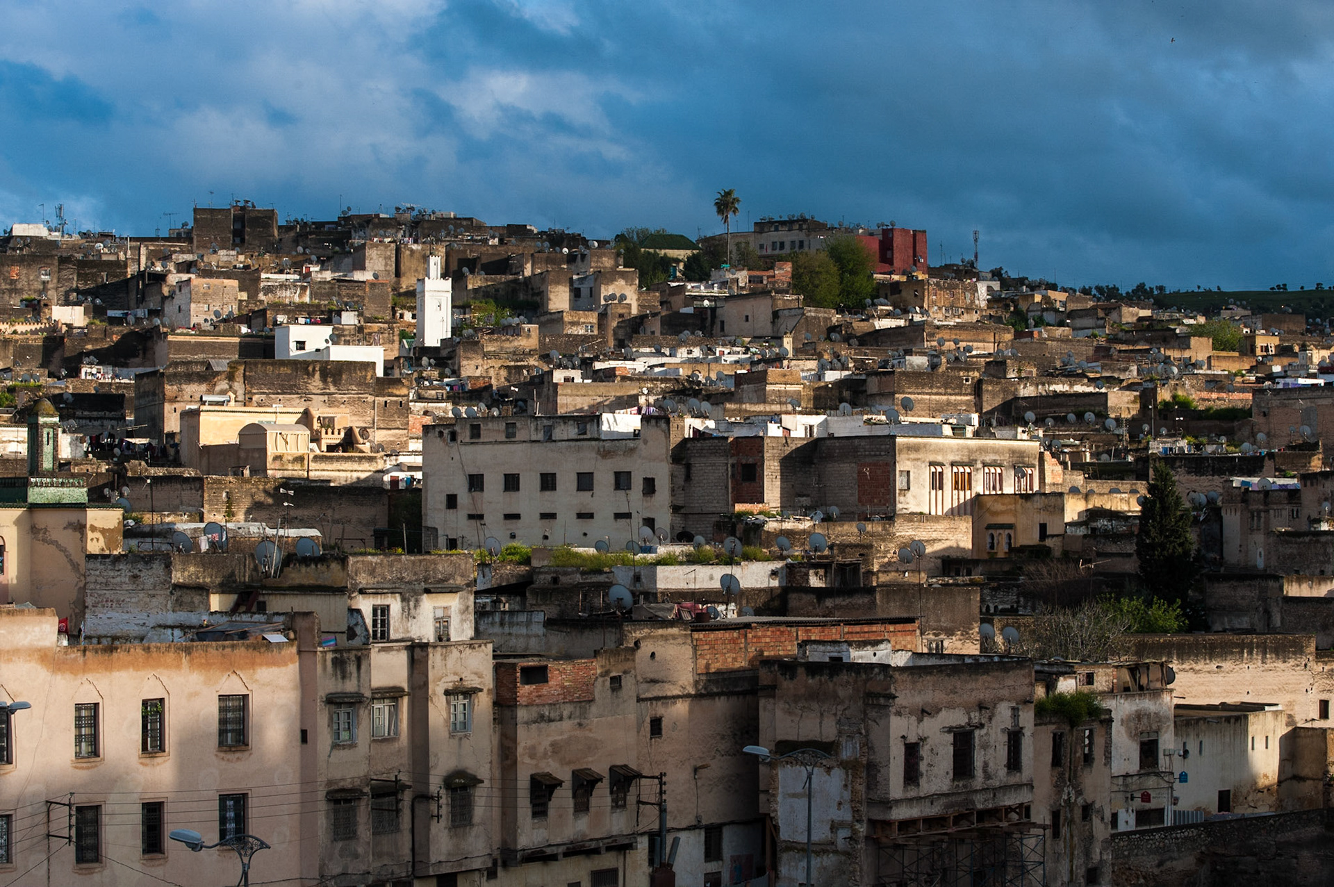Fès