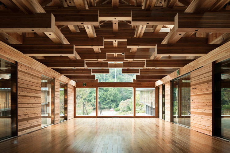 Yusuhara Wooden Bridge Museum - Kengo Kuma - Precedent