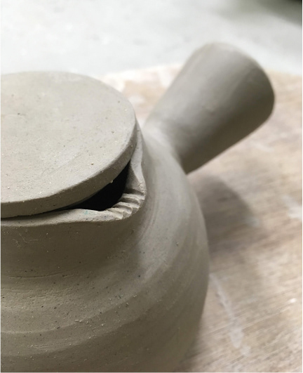Tea pot