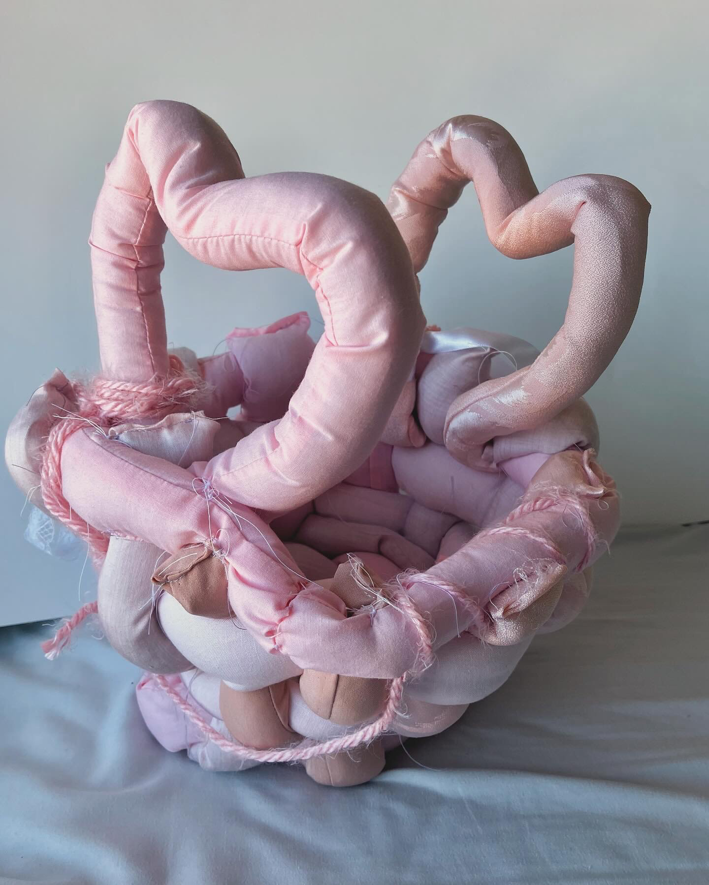 fabric, wire, polyfill