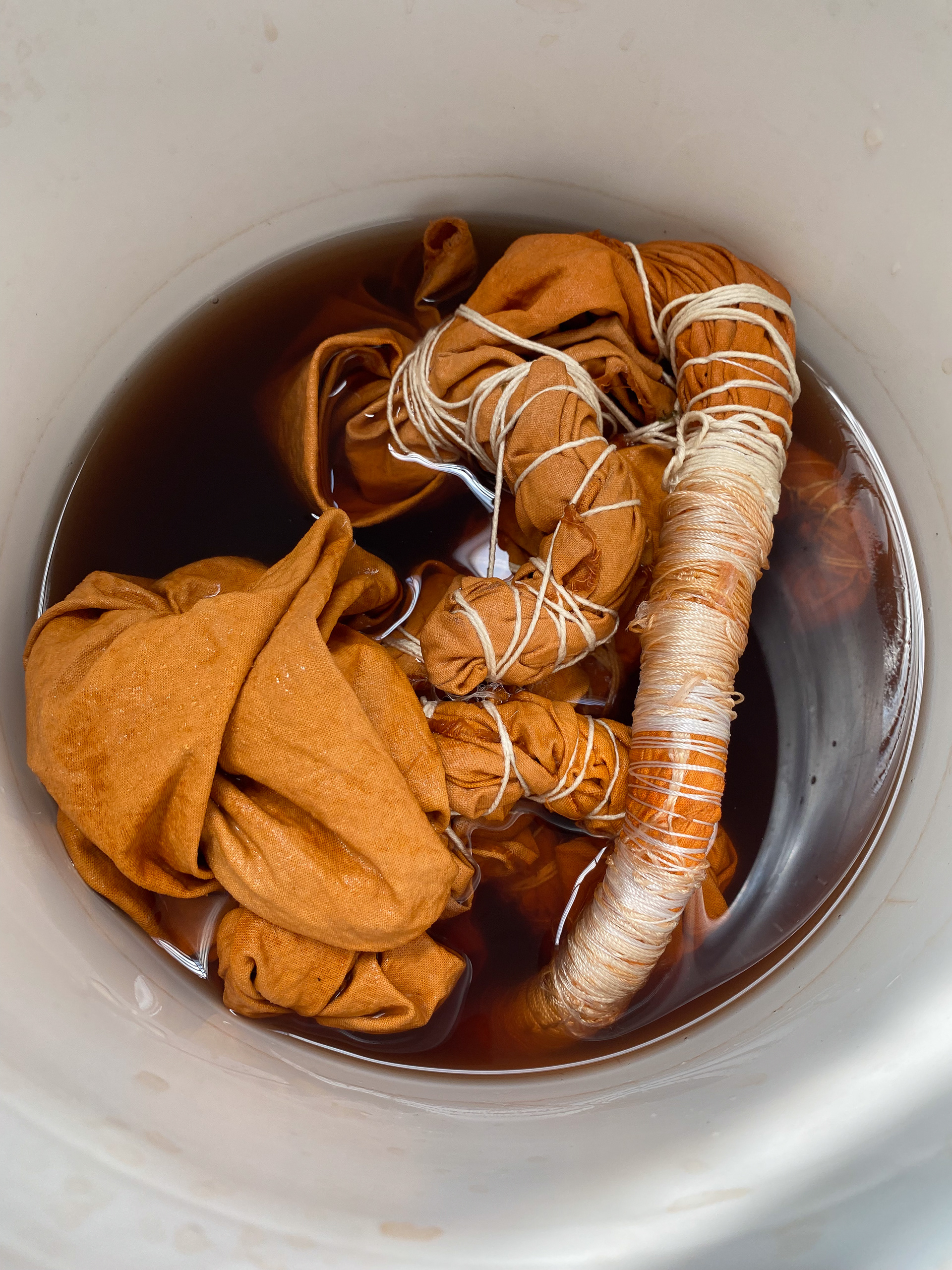 Shibori e tingimento