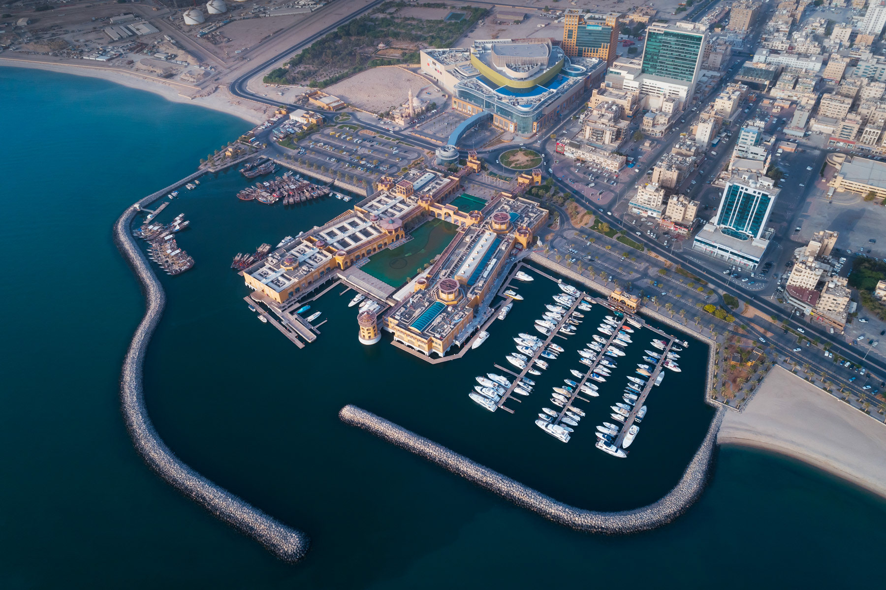 Al Kout Mall