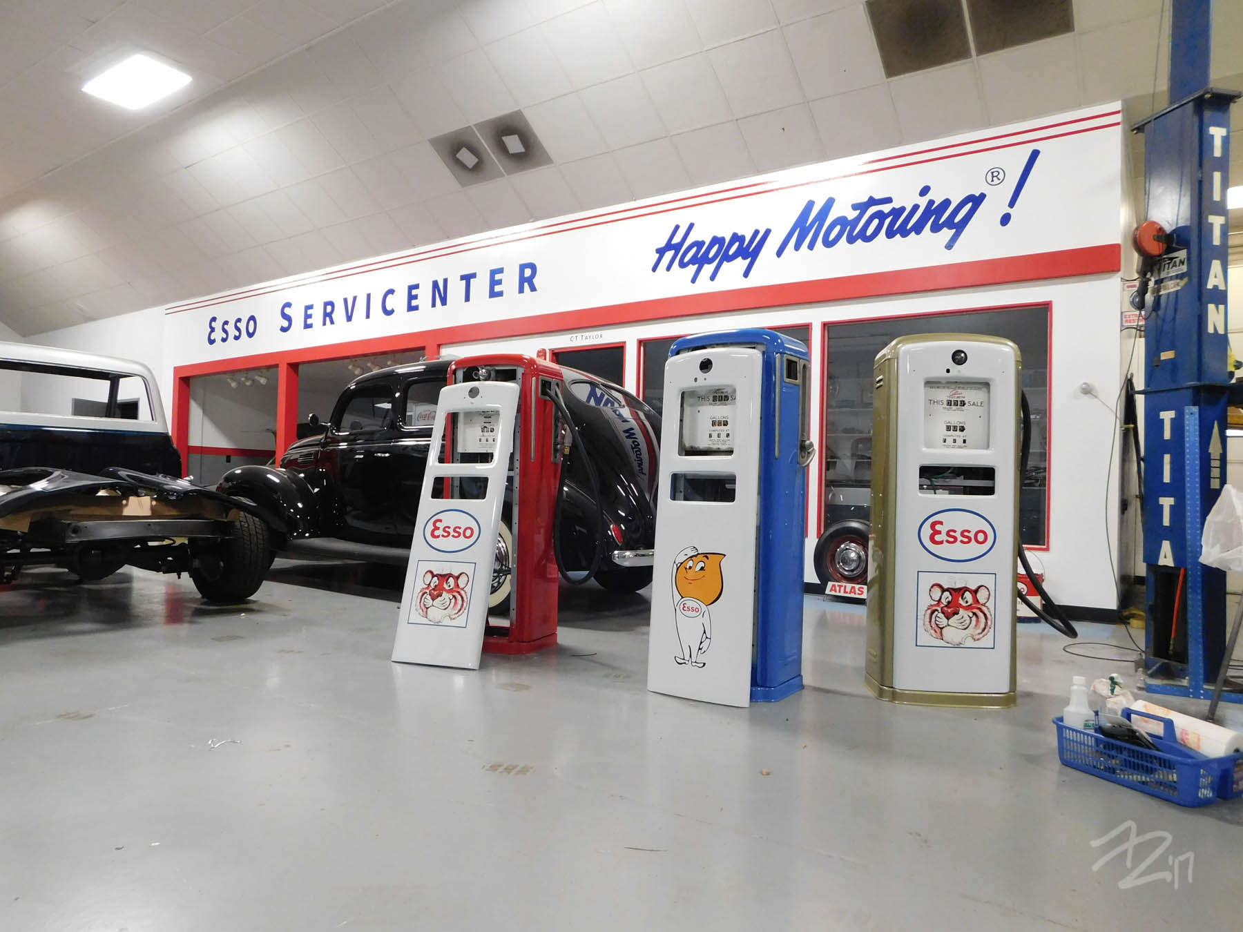 Old Esso service created inside.