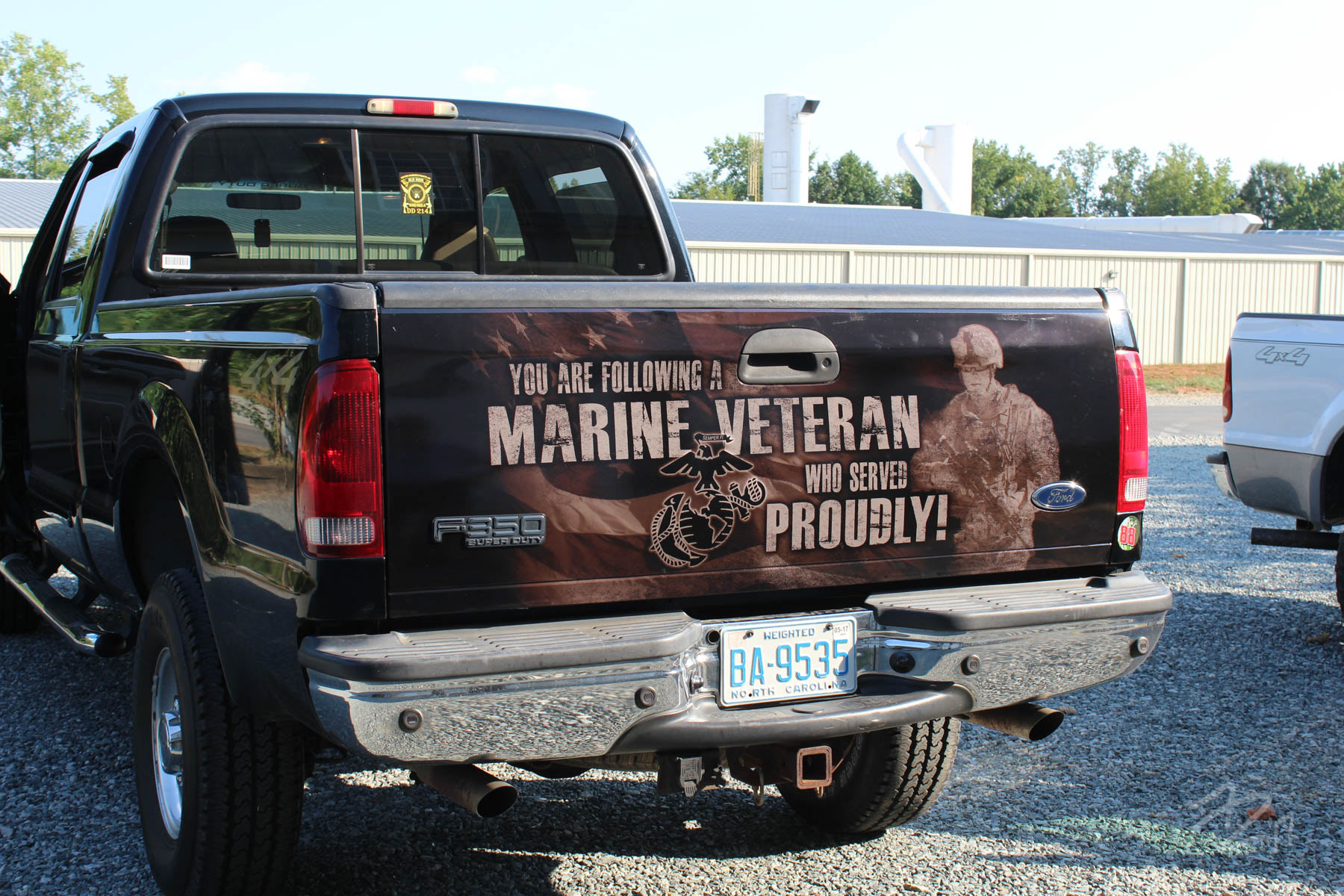 tailgate wrap