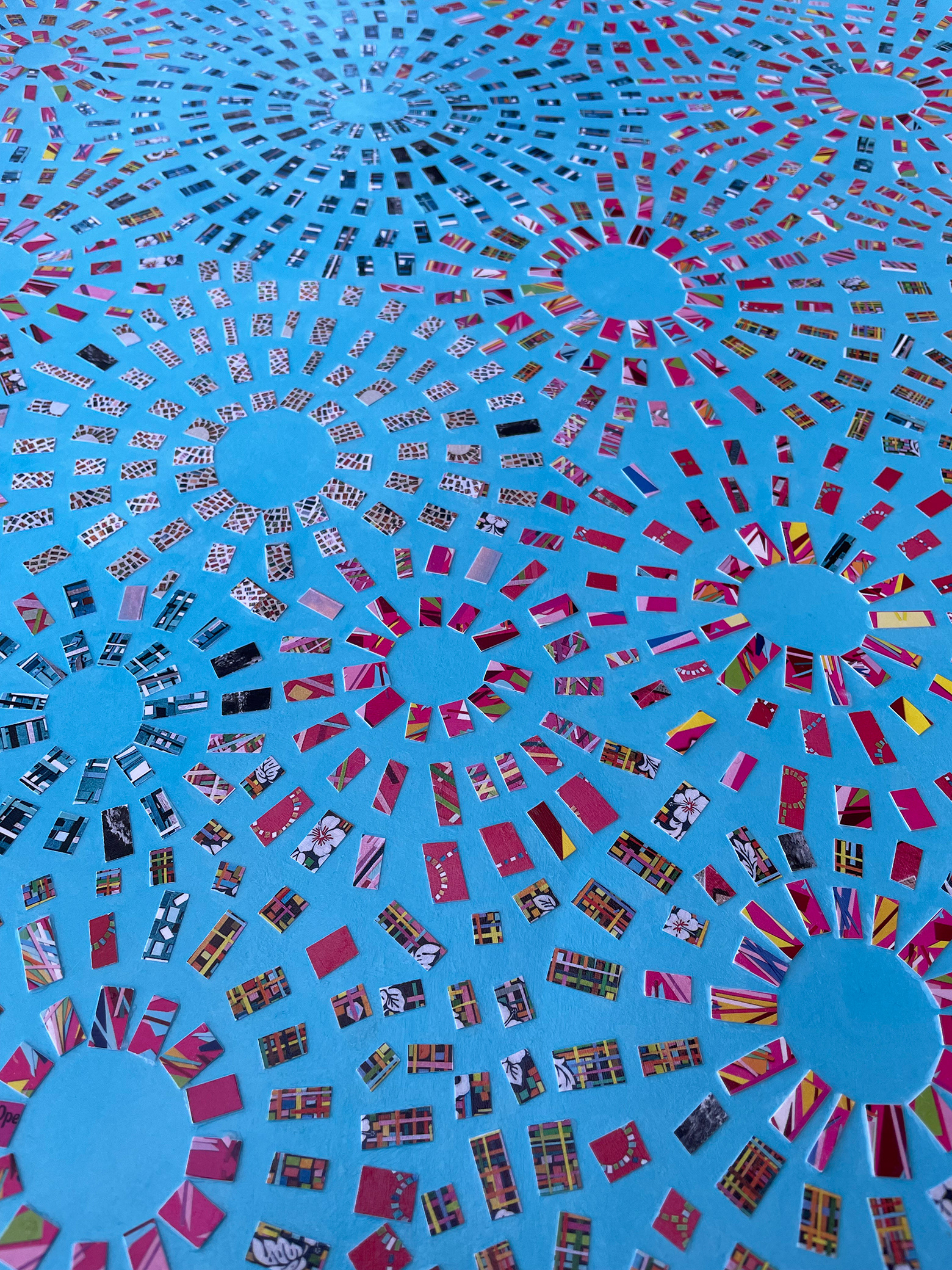 Blue Utopia (Close Up)
