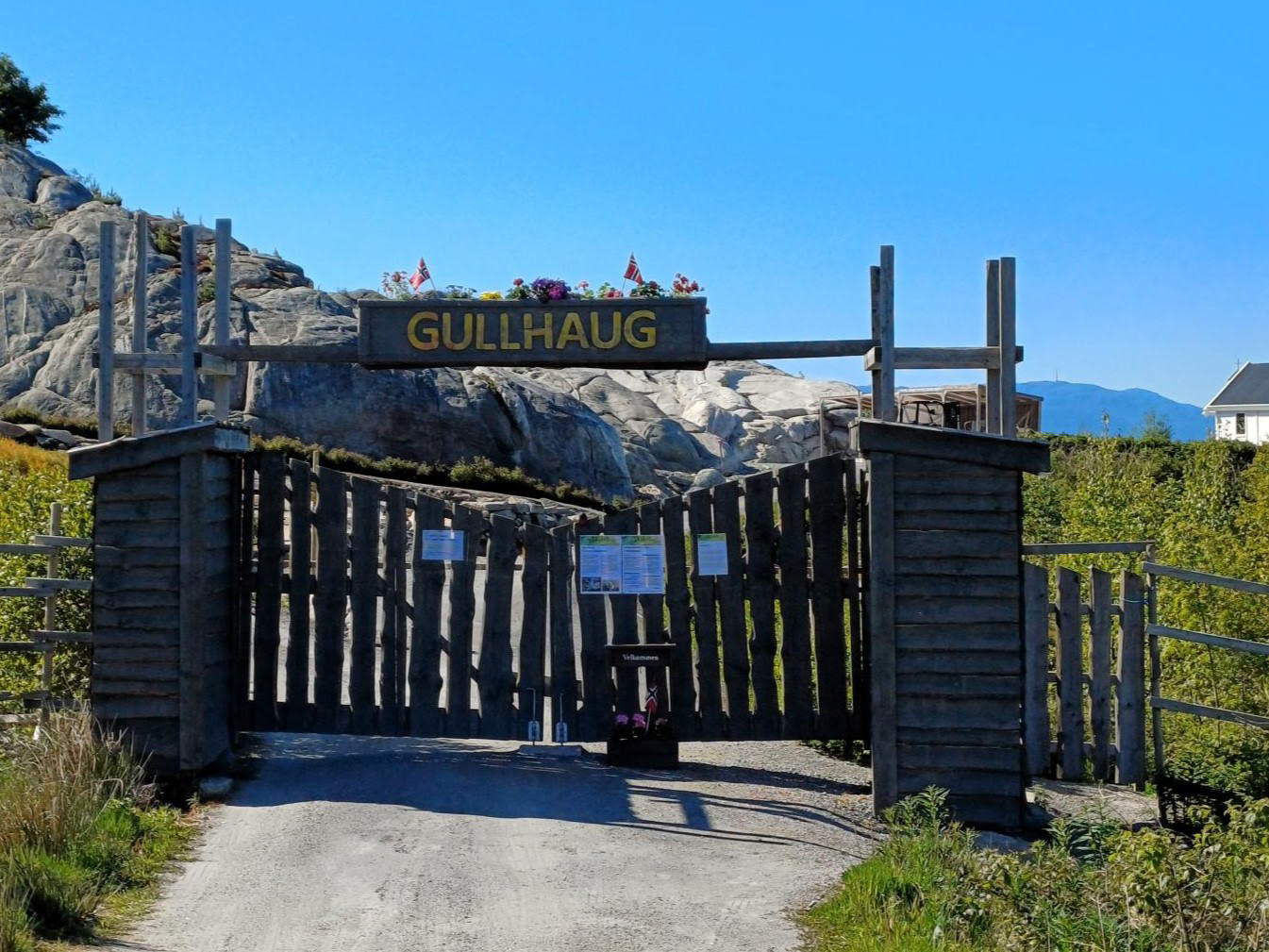 Porten til GULLHAUG.