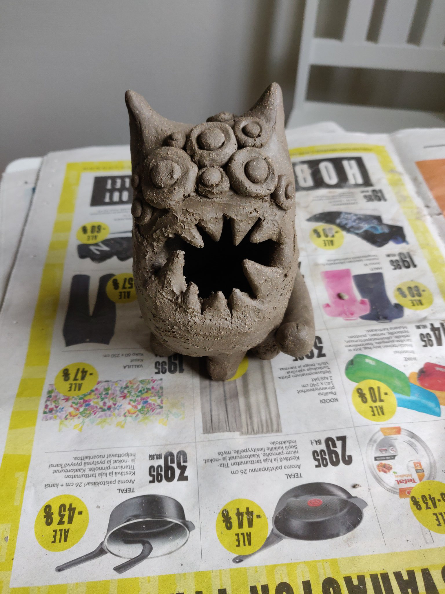 Ugly Boi, keramiikka, 2019, vaiheessa