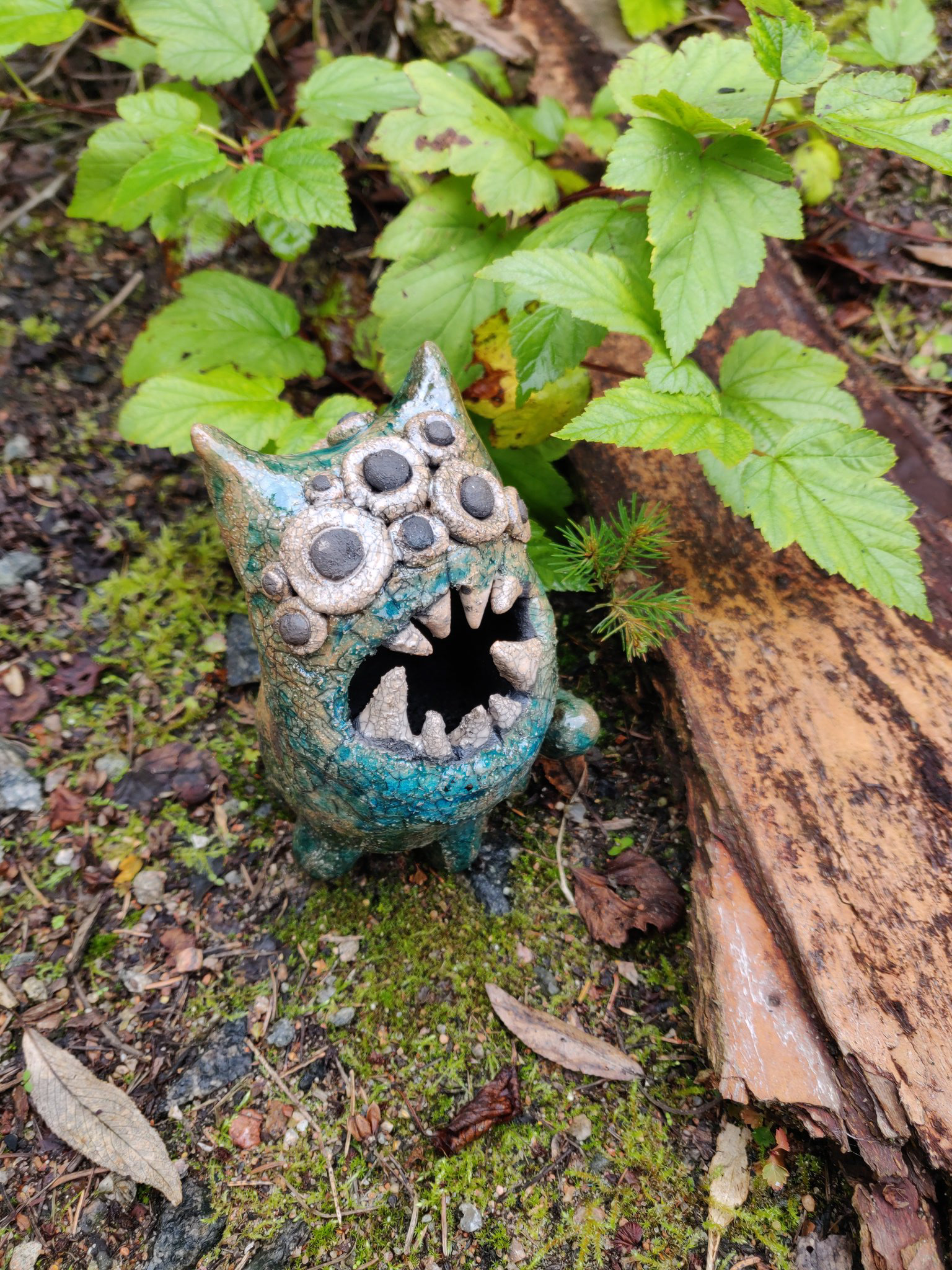 Ugly Boi, keramiikka, 2019