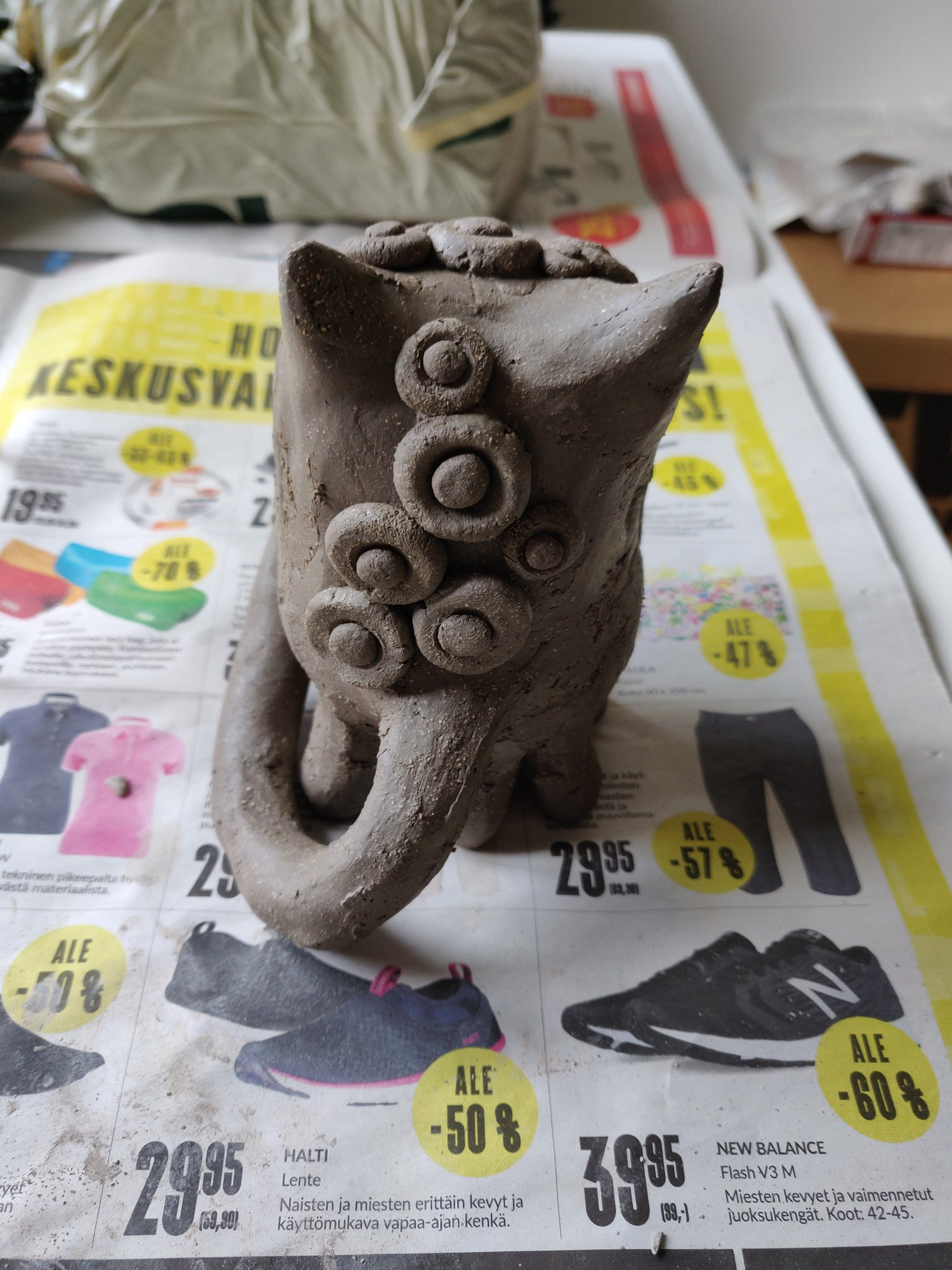 Ugly Boi, keramiikka, 2019, vaiheessa