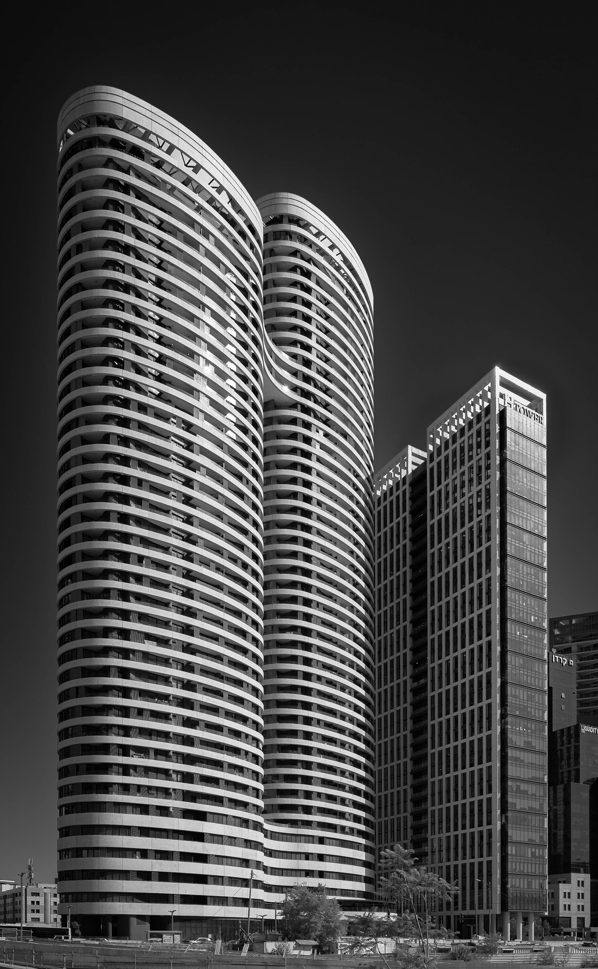 Arlosorov Towers og H Tower, Tel Aviv