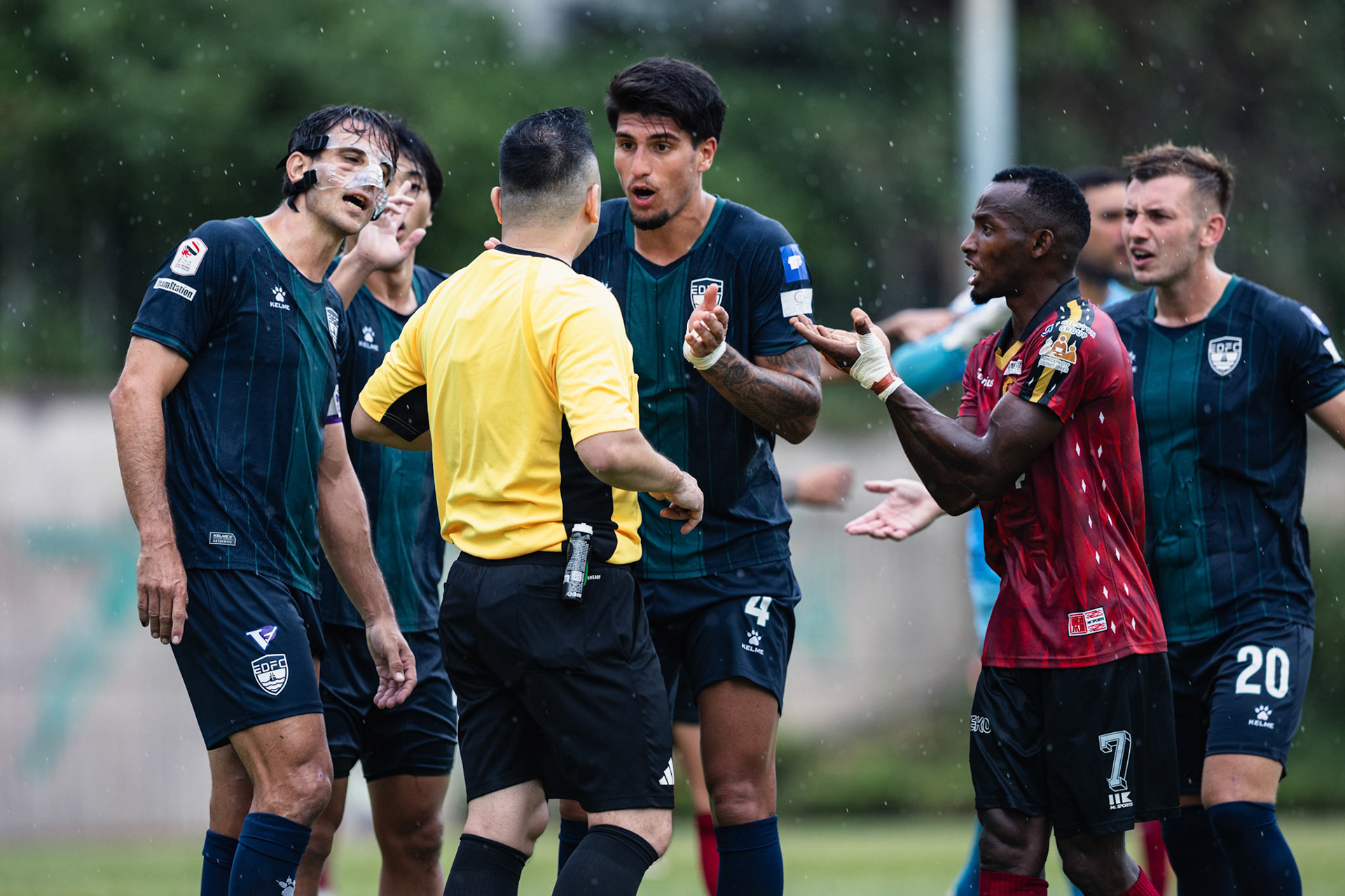 HONG KONG, China - OCTOBER  12:  during League Cup - Kowloon City vs Eastern District at Hammer Hill Road Sports Ground on October 12, 2025 in Hong Kong, China, (Photo by Jack Ng/Jack.8th)