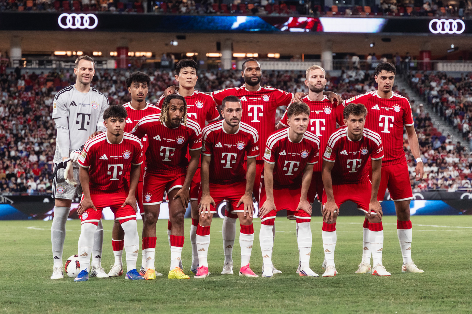 HONG KONG, China - AUGUST 07: Players of Bayern Munich pose for a team photo during 2026 Audi Football Summit - Bayern Munich vs Aston Villa at Kai Tak Stadium on August 7, 2026 in Hong Kong, China, (Photo by Jack Ng/Alamy Live News)