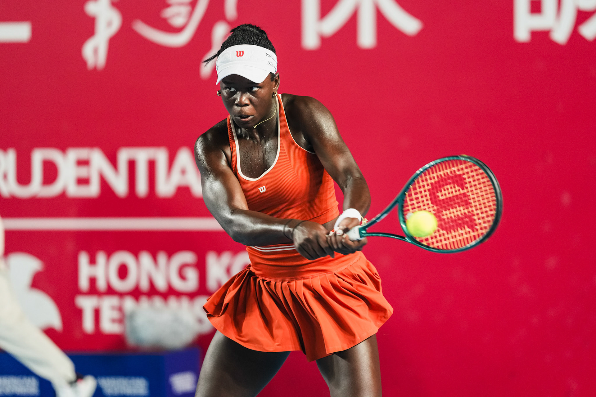 HONG KONG, China - Alexandra Eala of the Philippines vs Victoria Mboko of Canada in action during WTA 250 - Prudential Hong Kong Tennis Open at Victoria Park Tennis Court on October 30, 2025 in Hong Kong, China, (Photo by Jack Ng/Alamy Live News)