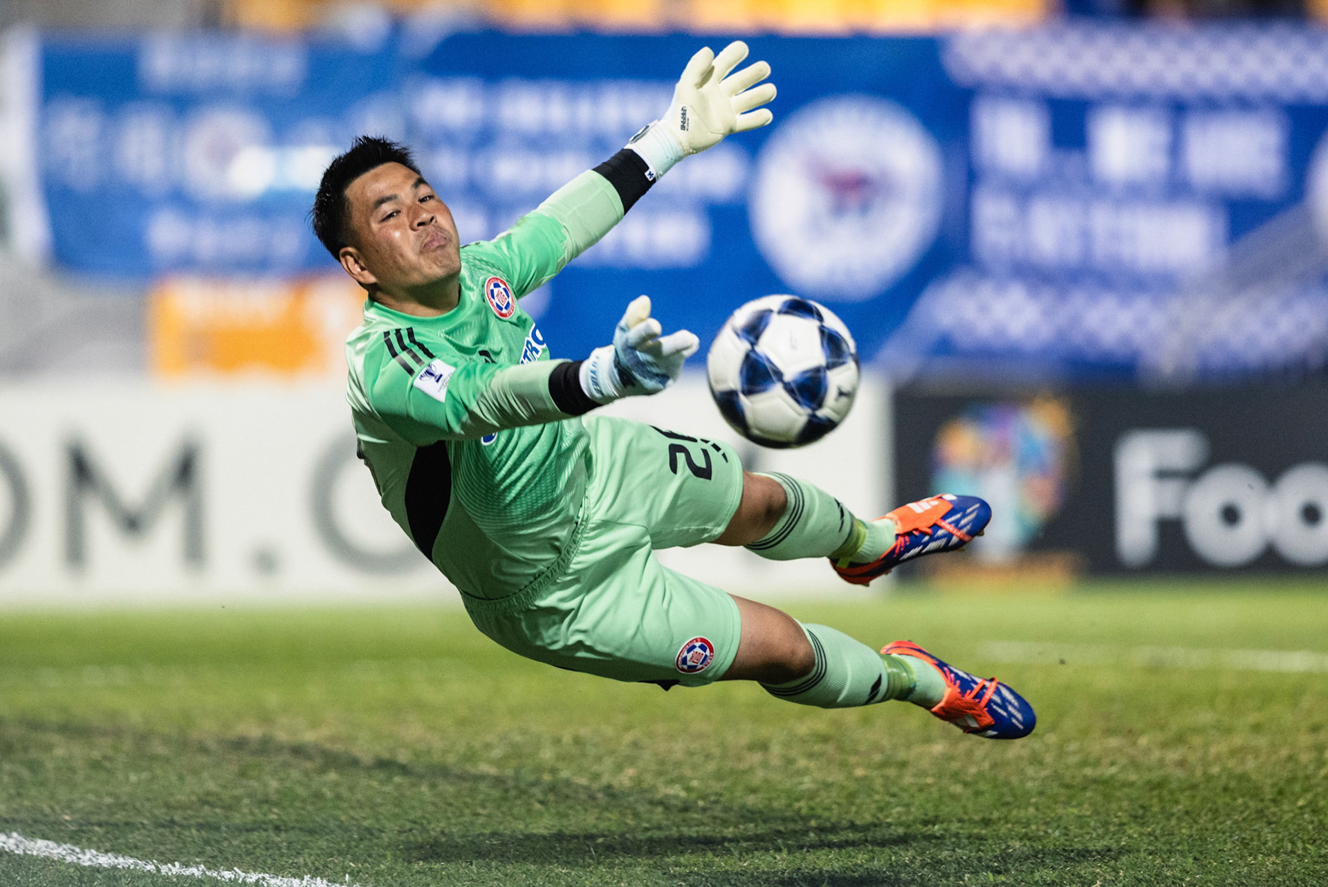 Mong Kok Stadium, HONG KONG, China: LIU Fu Yuen of Eastern FC saves during AFC Champions League TWO - Eastern FC vs Ratchaburi FC at Mong Kok Stadium on November 5, 2025 in Hong Kong, China, (Photo by Jack Ng/Alamy Live News)