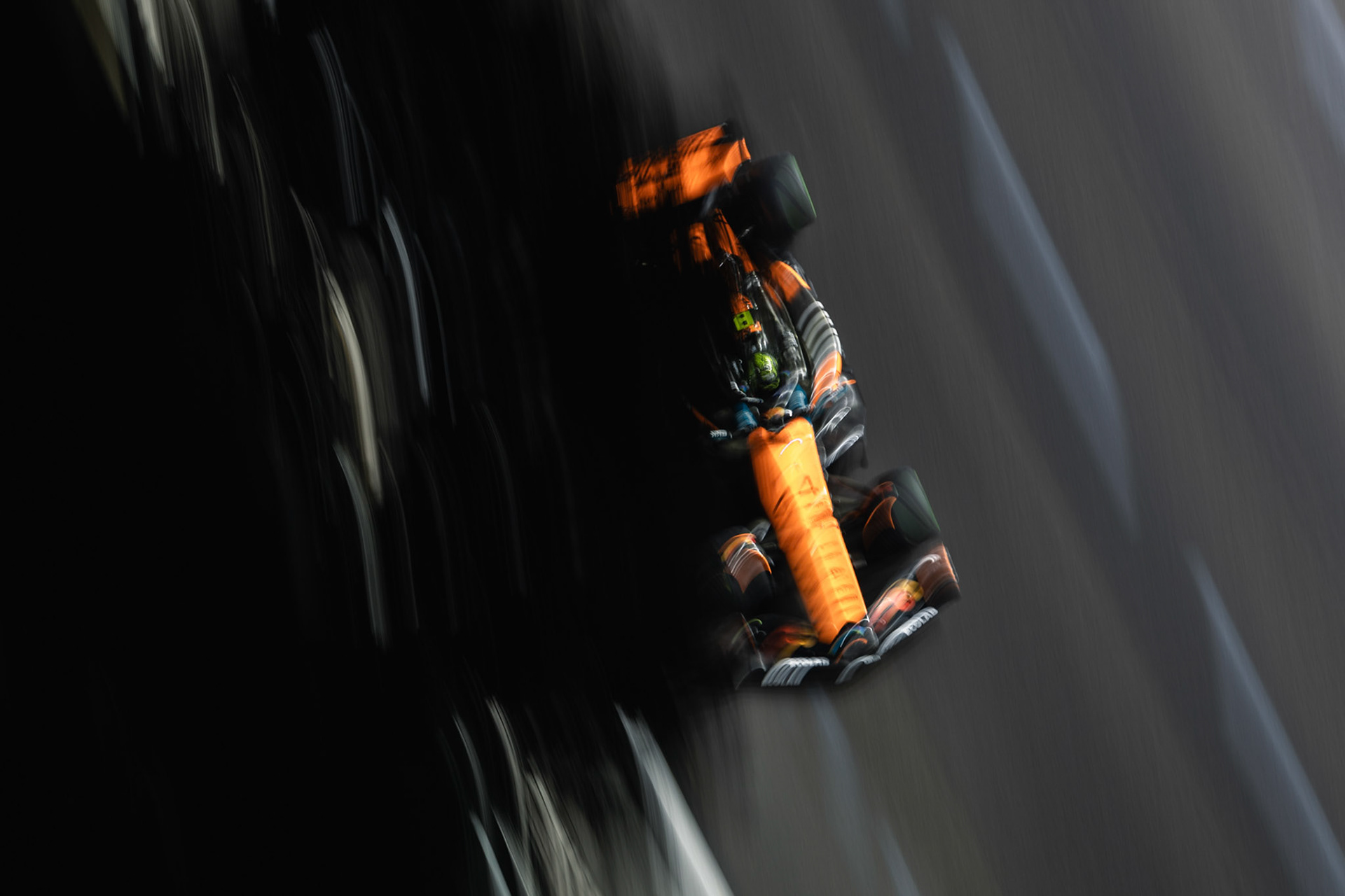 SINGAPORE, Singapore - OCTOBER  05:  during F1 Grand Prix of Singapore at Marina Bay Street Circuit on October 5, 2025 in Singapore, Singapore, (Photo by Jack Ng/Alamy Live News)