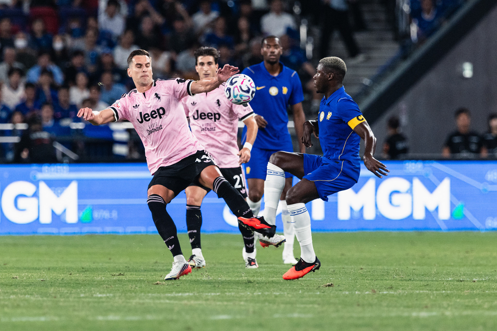 HONG KONG, China - AUGUST 05: Moises Caicedo (No. 25) of Chelsea in action during Hong Kong Football Festival (HKFF) 2026 - Chelsea vs Juventus at Kai Tak Stadium on August 5, 2026 in Hong Kong, China, (Photo by Jack Ng/Alamy Live News)