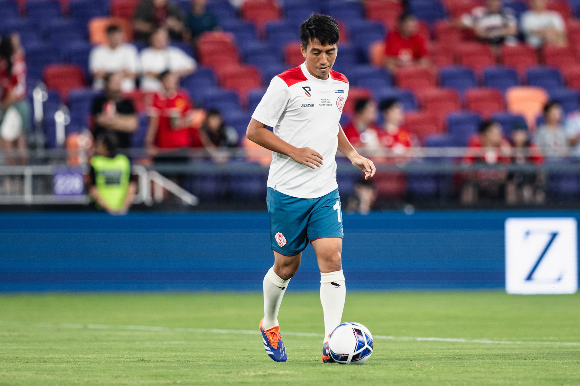 Kai Tak Stadium, HONG KONG, China - OCTOBER 18:  during Red on Red 2025 at Kai Tak Stadium on October 18, 2025 in Hong Kong, China, (Photo by Jack Ng/Jack Ng/Alamy Live News)
