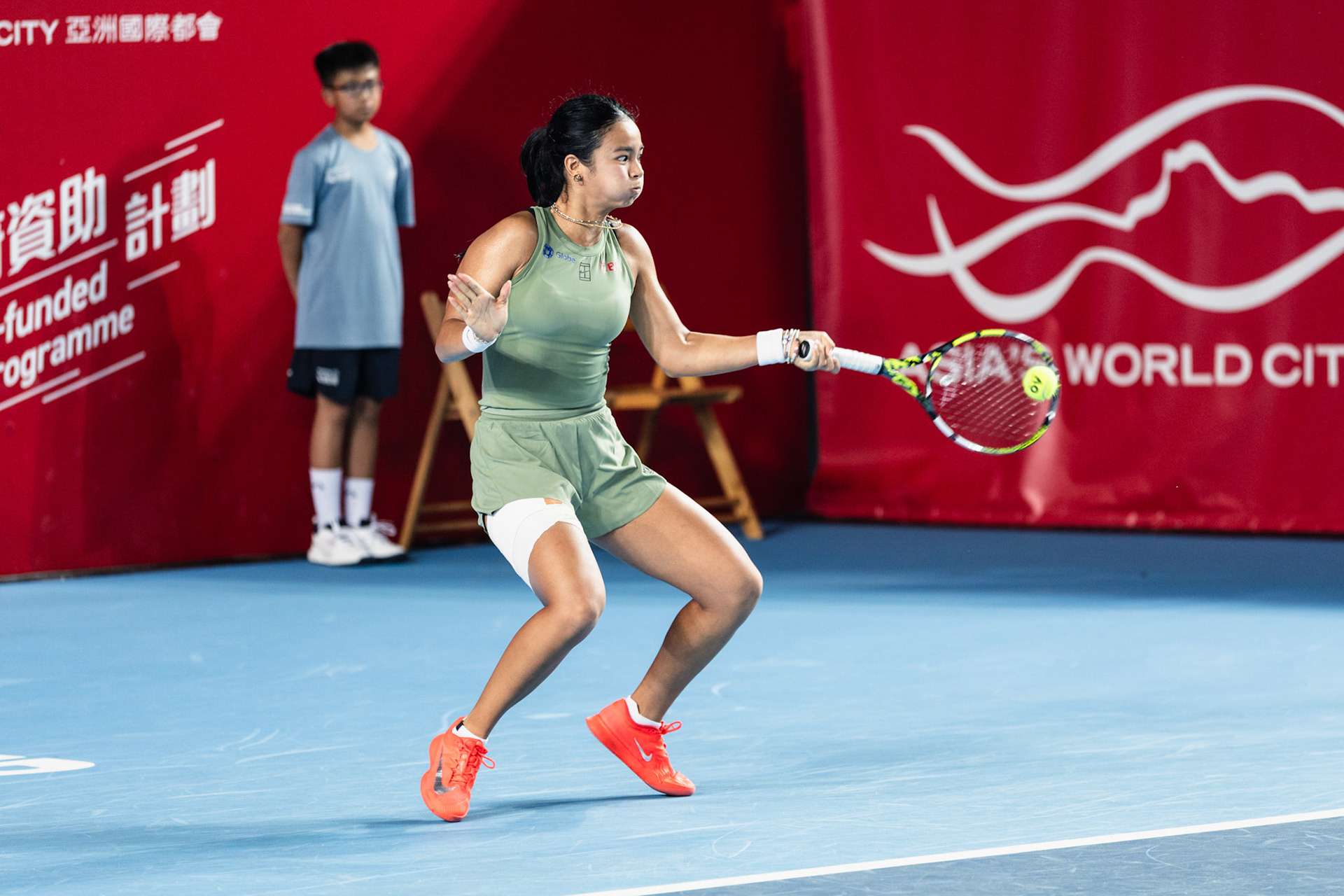 HONG KONG, China - Alexandra Eala of the Philippines vs Victoria Mboko of Canada during WTA 250 - Prudential Hong Kong Tennis Open at Victoria Park Tennis Court on October 30, 2025 in Hong Kong, China, (Photo by Jack Ng/Alamy Live News)